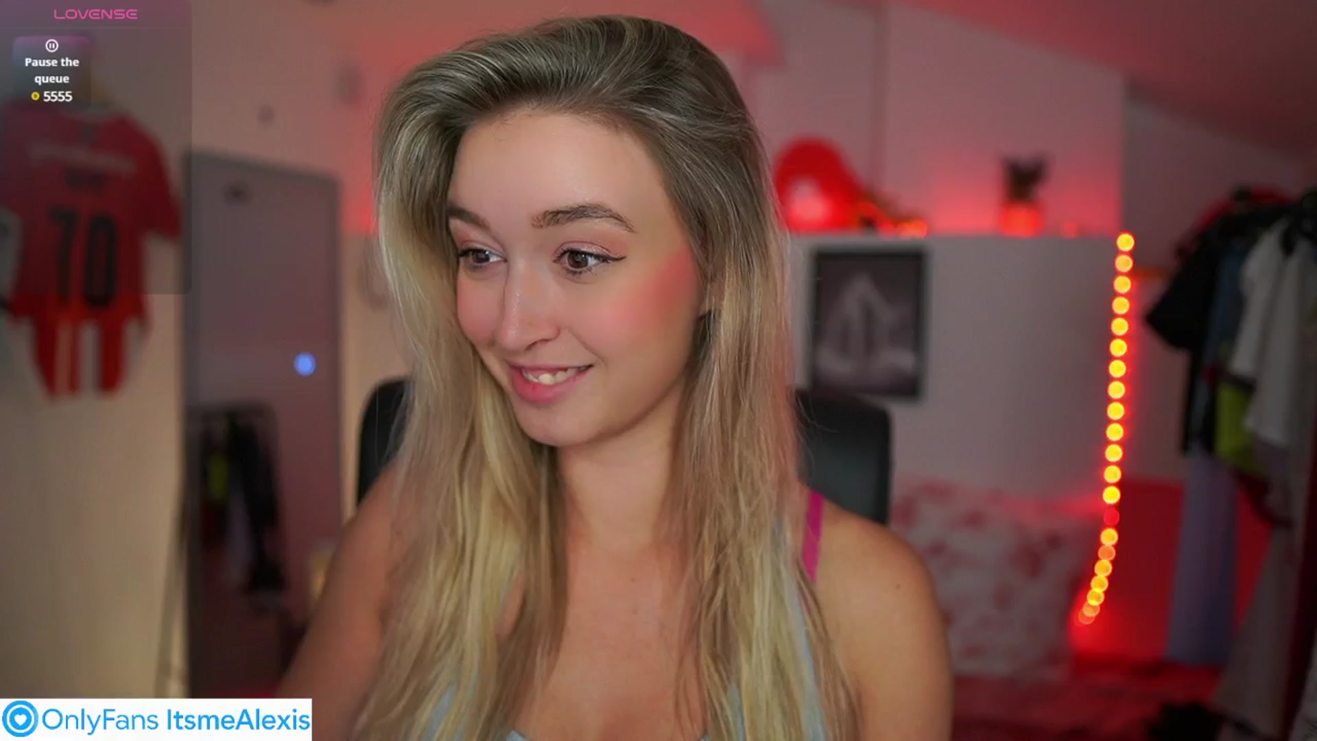 Gallery image thumbnail from Alexis__Texas's myfreecams stream on, 08/05/2025, 13:14 image 2 of 20