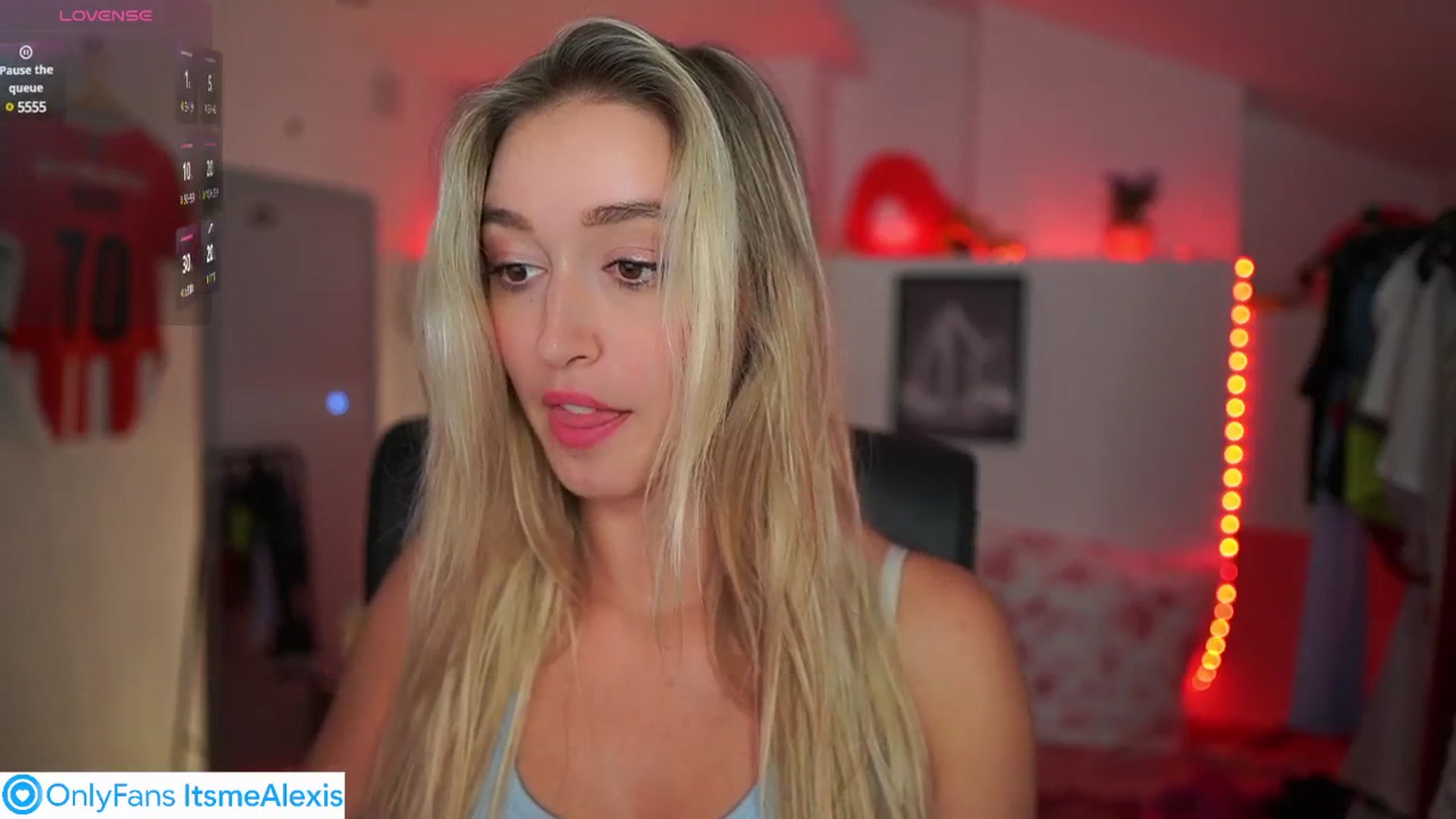 Gallery image thumbnail from Alexis__Texas's myfreecams stream on, 08/05/2025, 16:12 image 15 of 20
