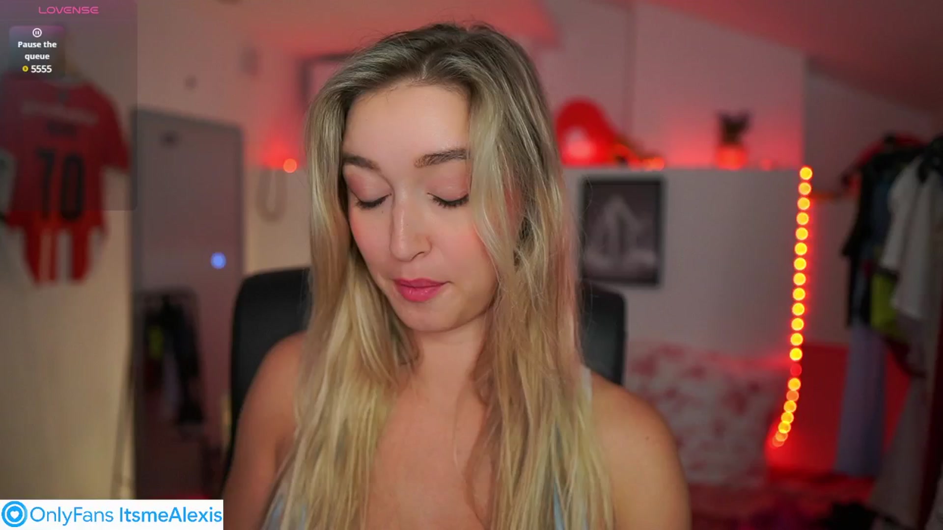 Gallery image thumbnail from Alexis__Texas's myfreecams stream on, 08/05/2025, 16:12 image 11 of 20