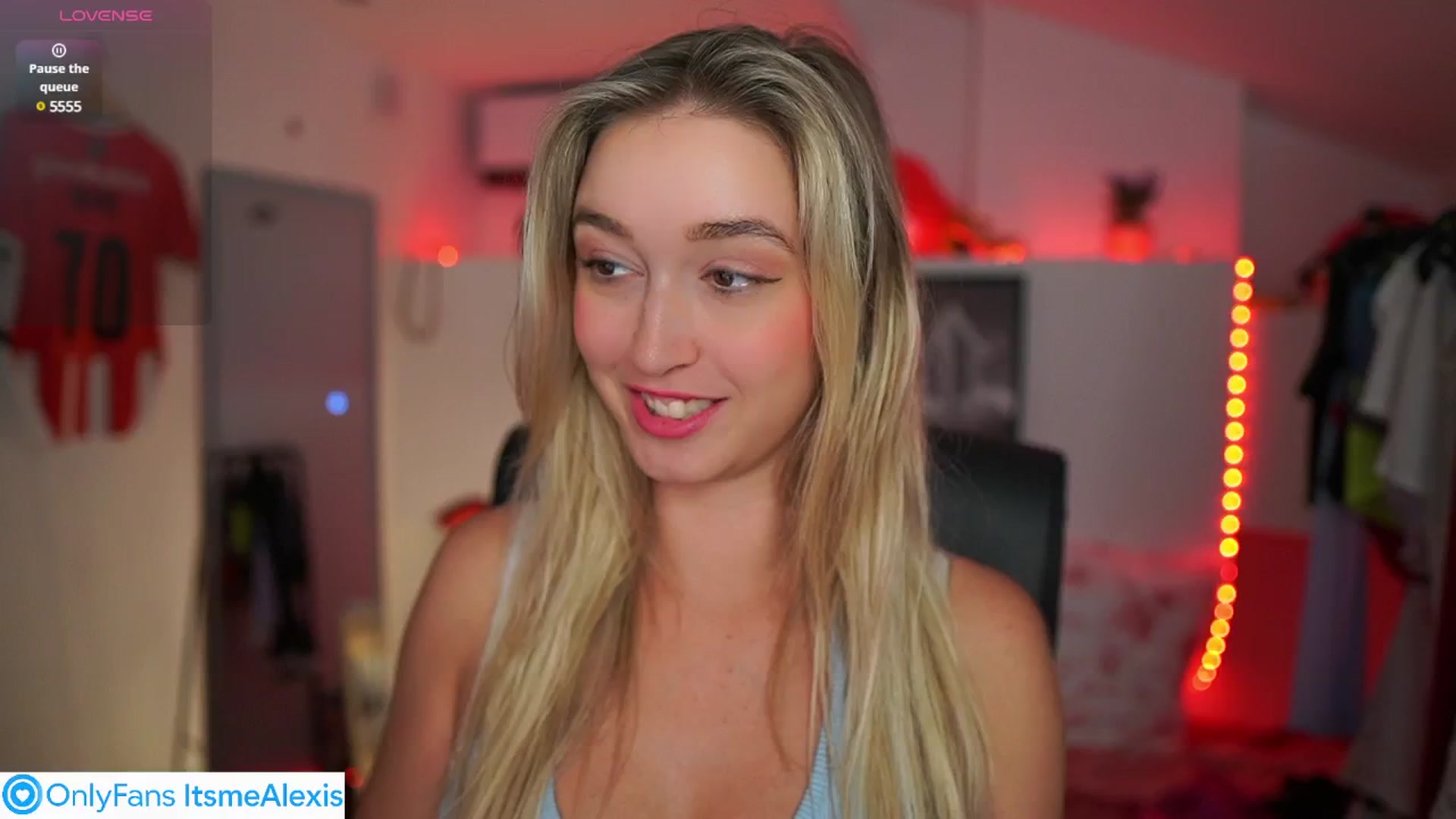 Gallery image thumbnail from Alexis__Texas's myfreecams stream on, 08/05/2025, 16:12 image 8 of 20