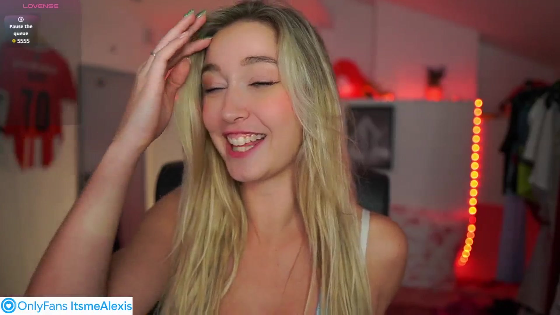 Gallery image thumbnail from Alexis__Texas's myfreecams stream on, 08/05/2025, 16:12 image 17 of 20