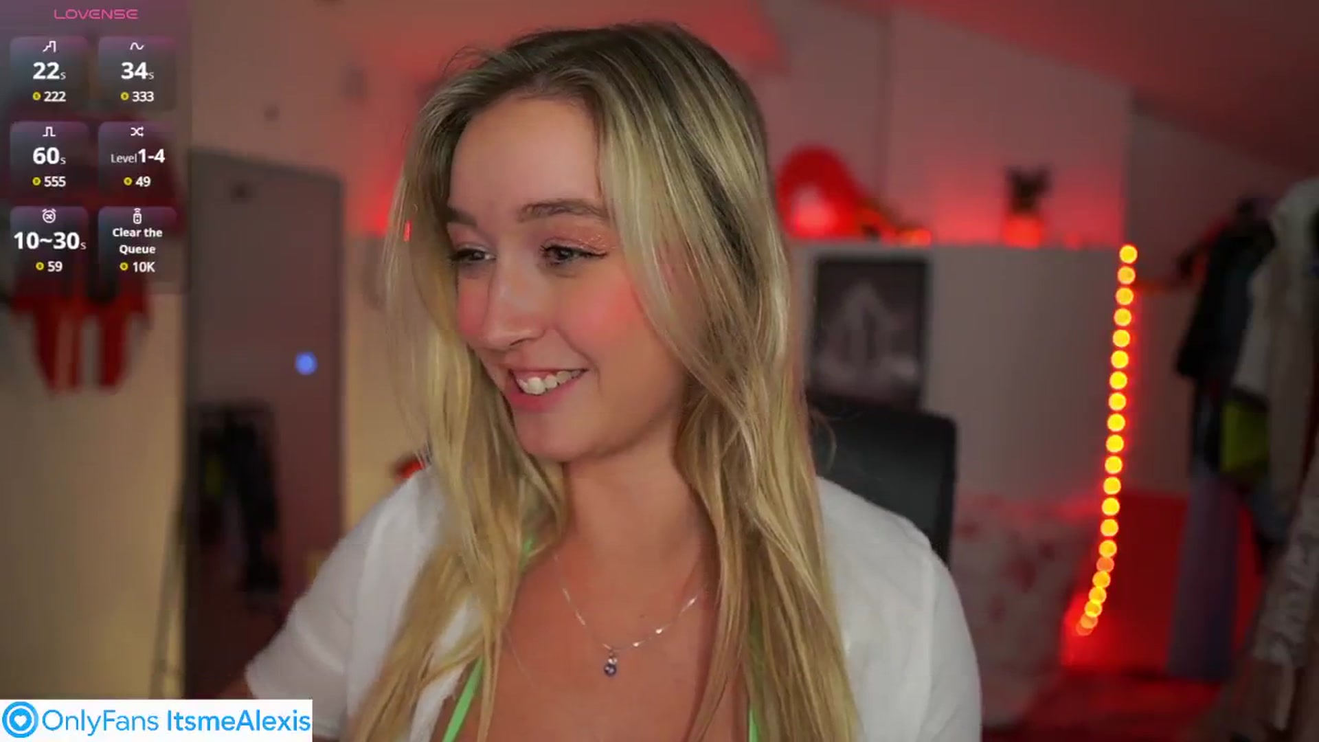 Gallery image thumbnail from Alexis__Texas's myfreecams stream on, 08/06/2025, 22:31 image 10 of 20