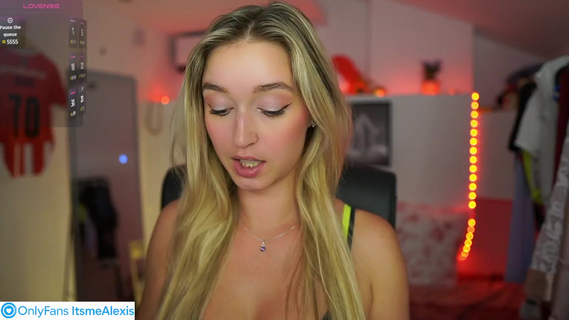 Gallery image thumbnail from Alexis__Texas's myfreecams stream on, 08/07/2025, 19:01 image 4 of 20