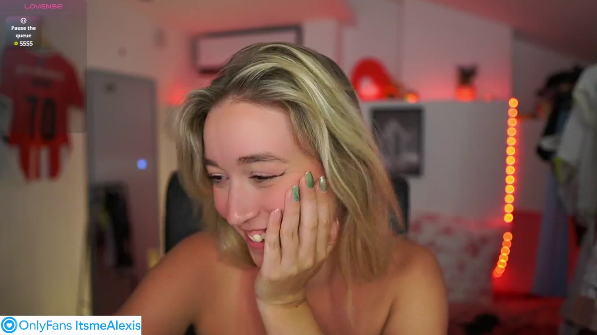 Gallery image thumbnail from Alexis__Texas's myfreecams stream on, 08/12/2025, 15:10 image 11 of 20