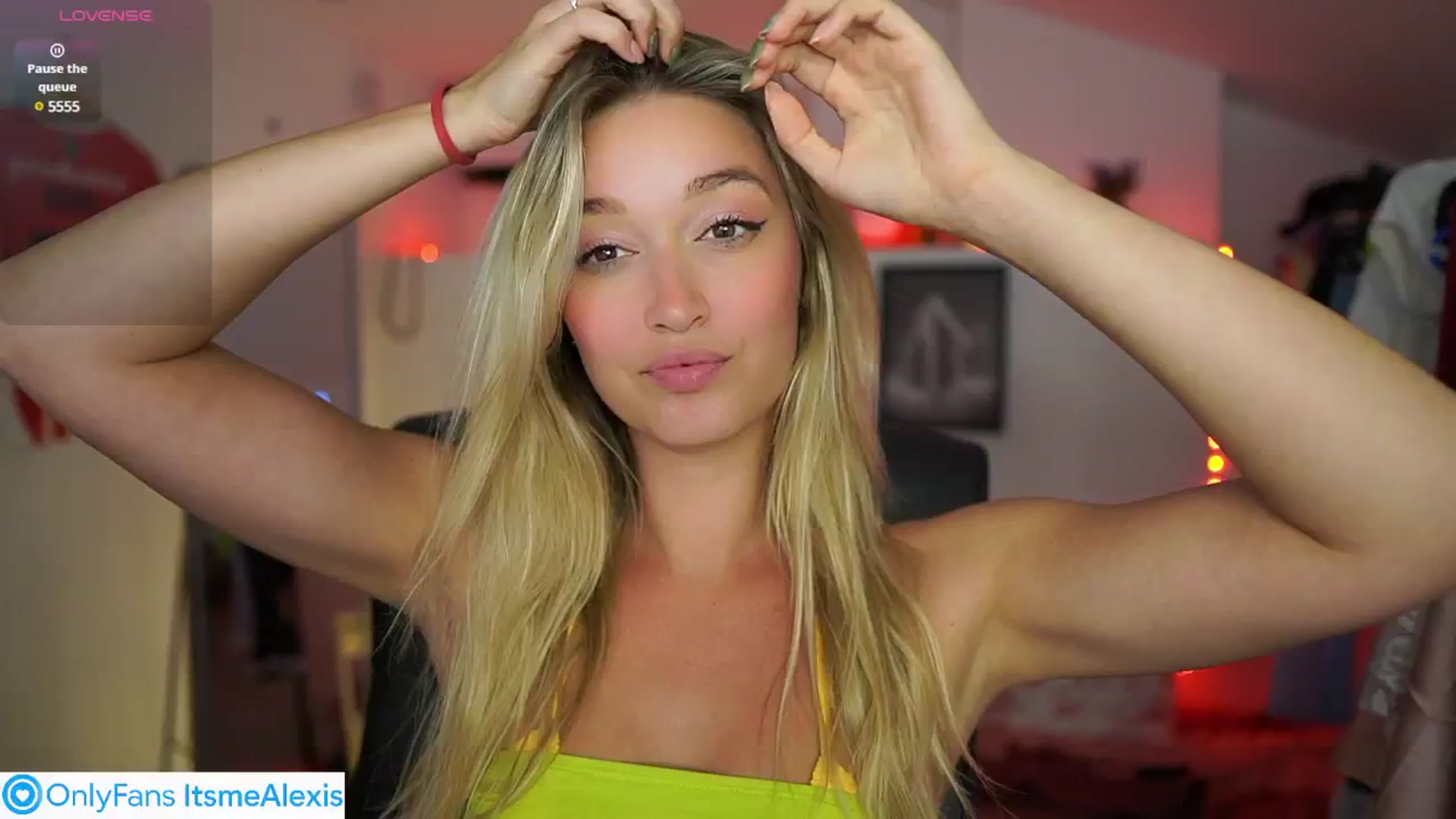 Gallery image thumbnail from Alexis__Texas's myfreecams stream on, 08/12/2025, 16:33 image 8 of 20