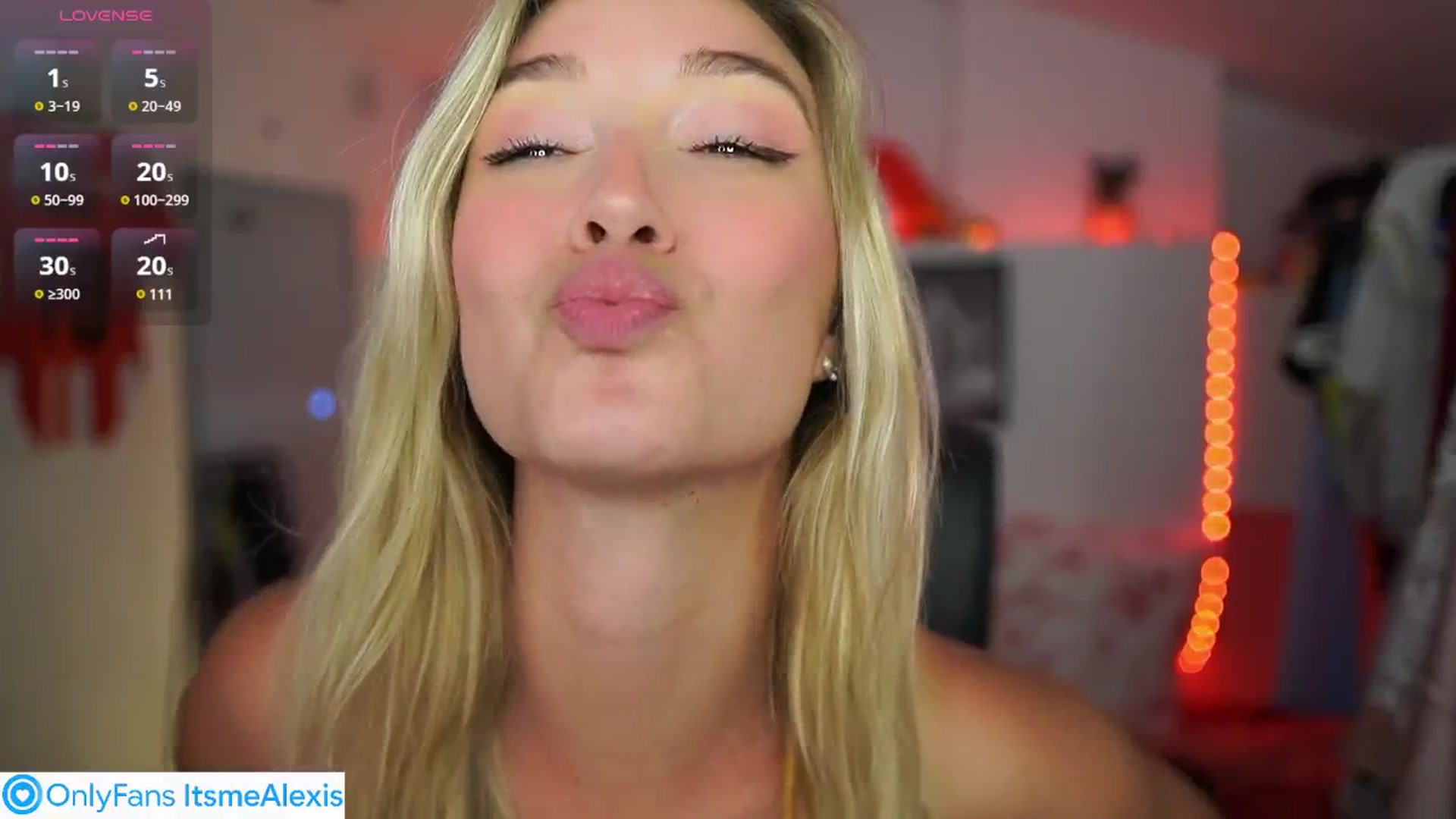 Gallery image thumbnail from Alexis__Texas's myfreecams stream on, 08/12/2025, 17:48 image 14 of 20