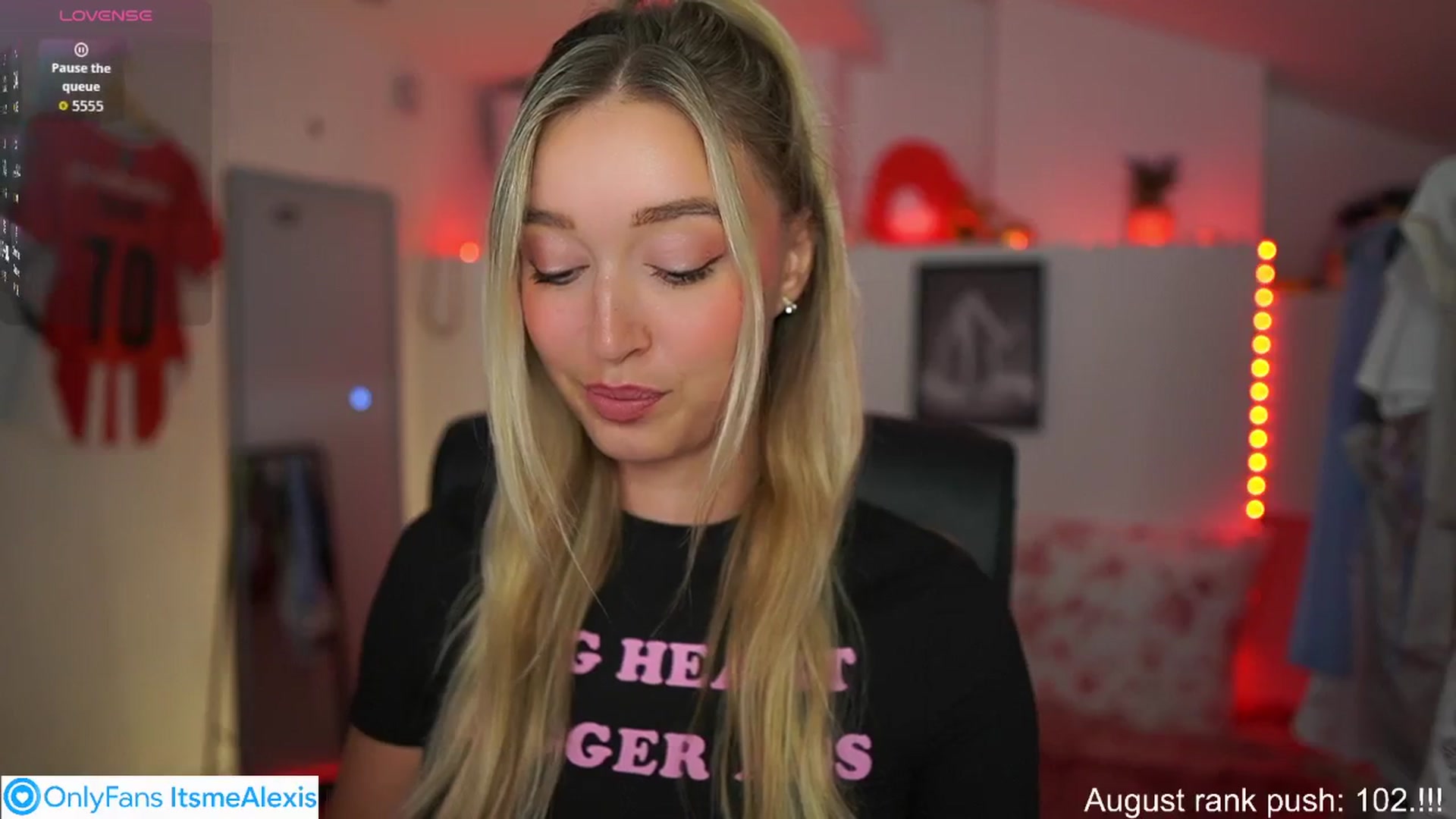 Gallery image thumbnail from Alexis__Texas's myfreecams stream on, 08/17/2025, 18:33 image 3 of 20
