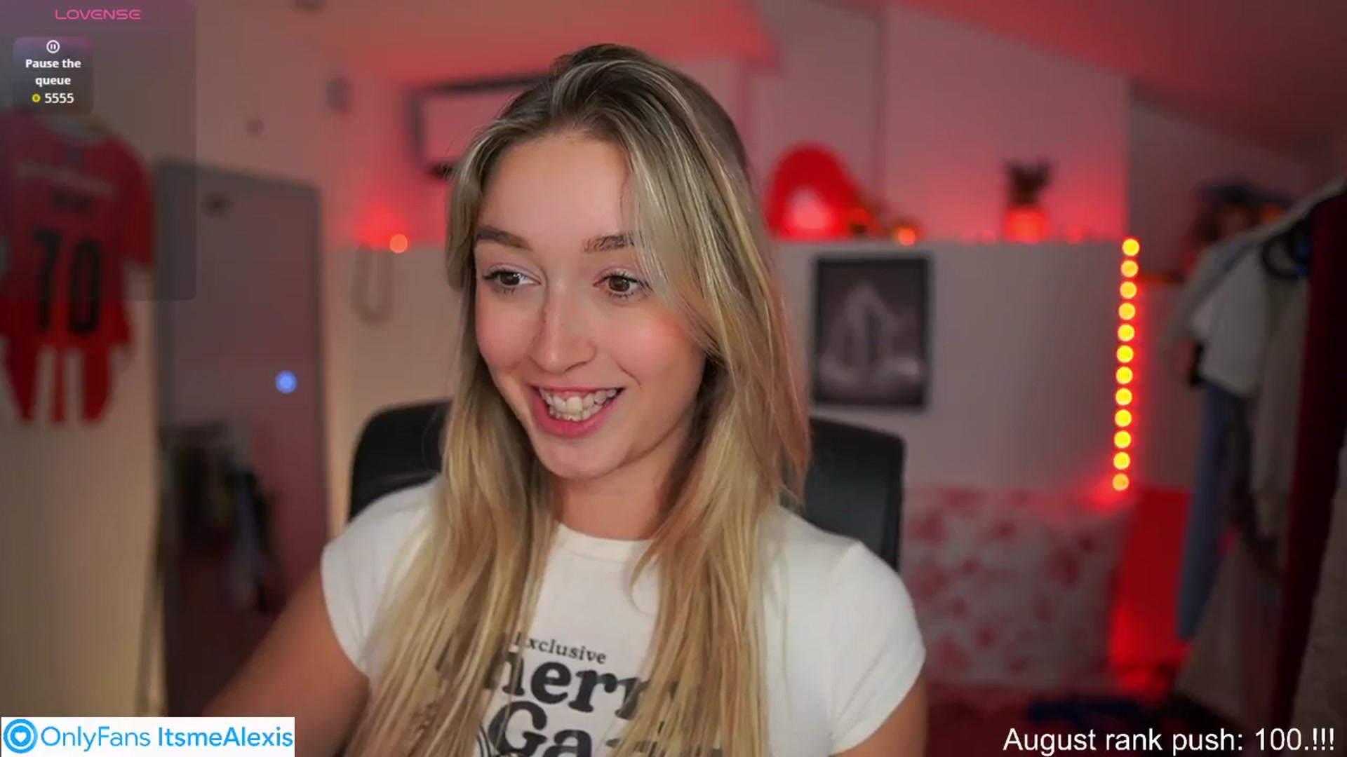 Gallery image thumbnail from Alexis__Texas's myfreecams stream on, 08/26/2025, 17:54 image 11 of 20
