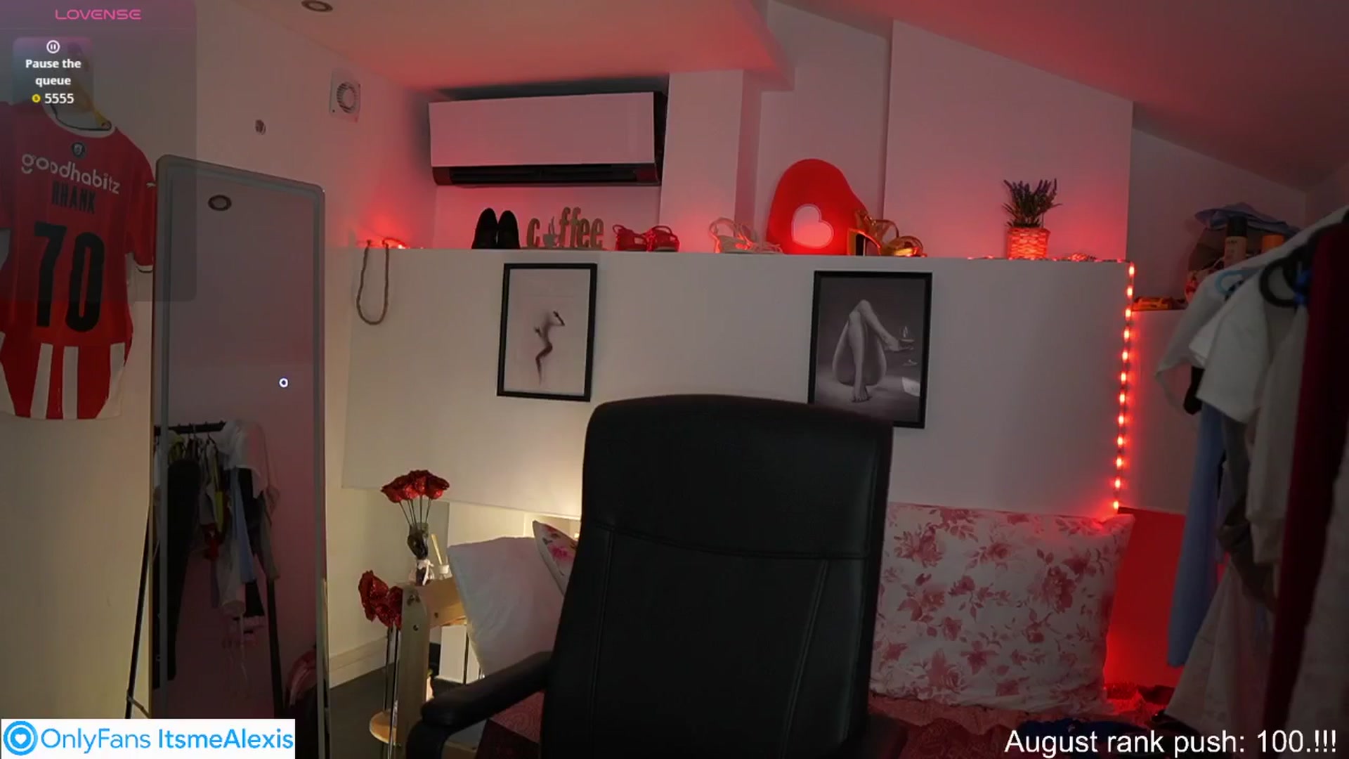 Gallery image thumbnail from Alexis__Texas's myfreecams stream on, 08/26/2025, 17:54 image 18 of 20