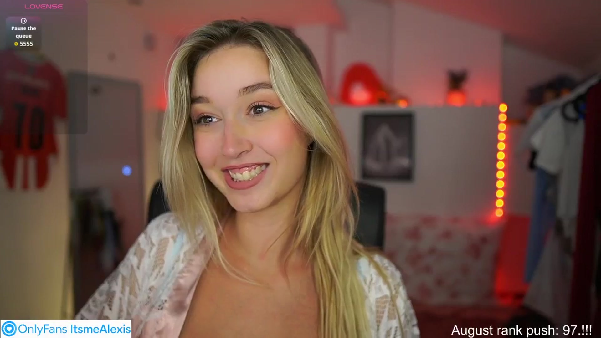 Gallery image thumbnail from Alexis__Texas's myfreecams stream on, 08/27/2025, 19:06 image 12 of 20
