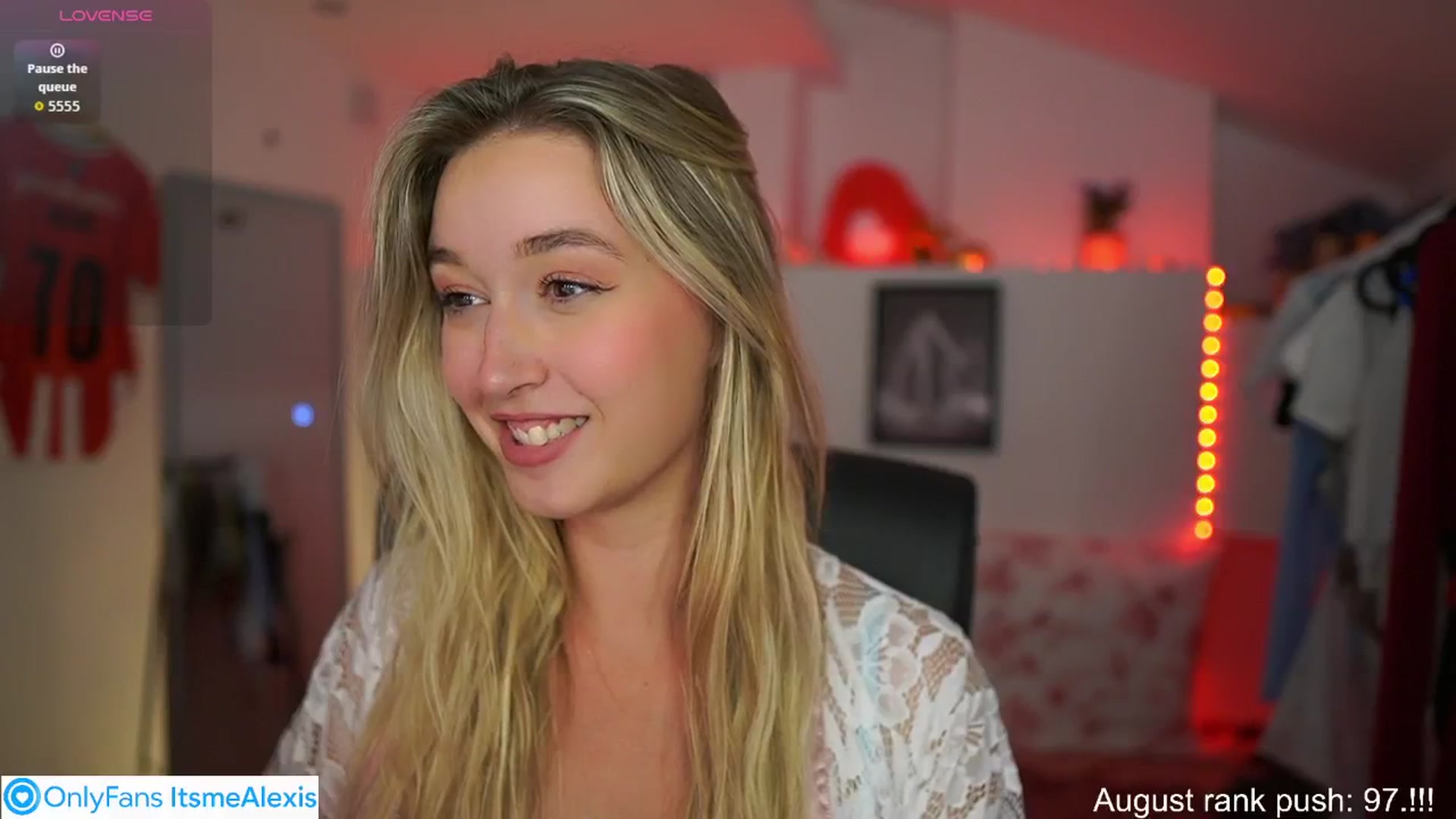 Gallery image thumbnail from Alexis__Texas's myfreecams stream on, 08/27/2025, 20:14 image 15 of 20