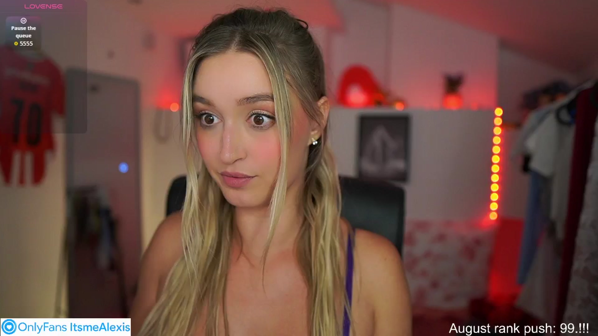Gallery image thumbnail from Alexis__Texas's myfreecams stream on, 08/29/2025, 23:21 image 18 of 20