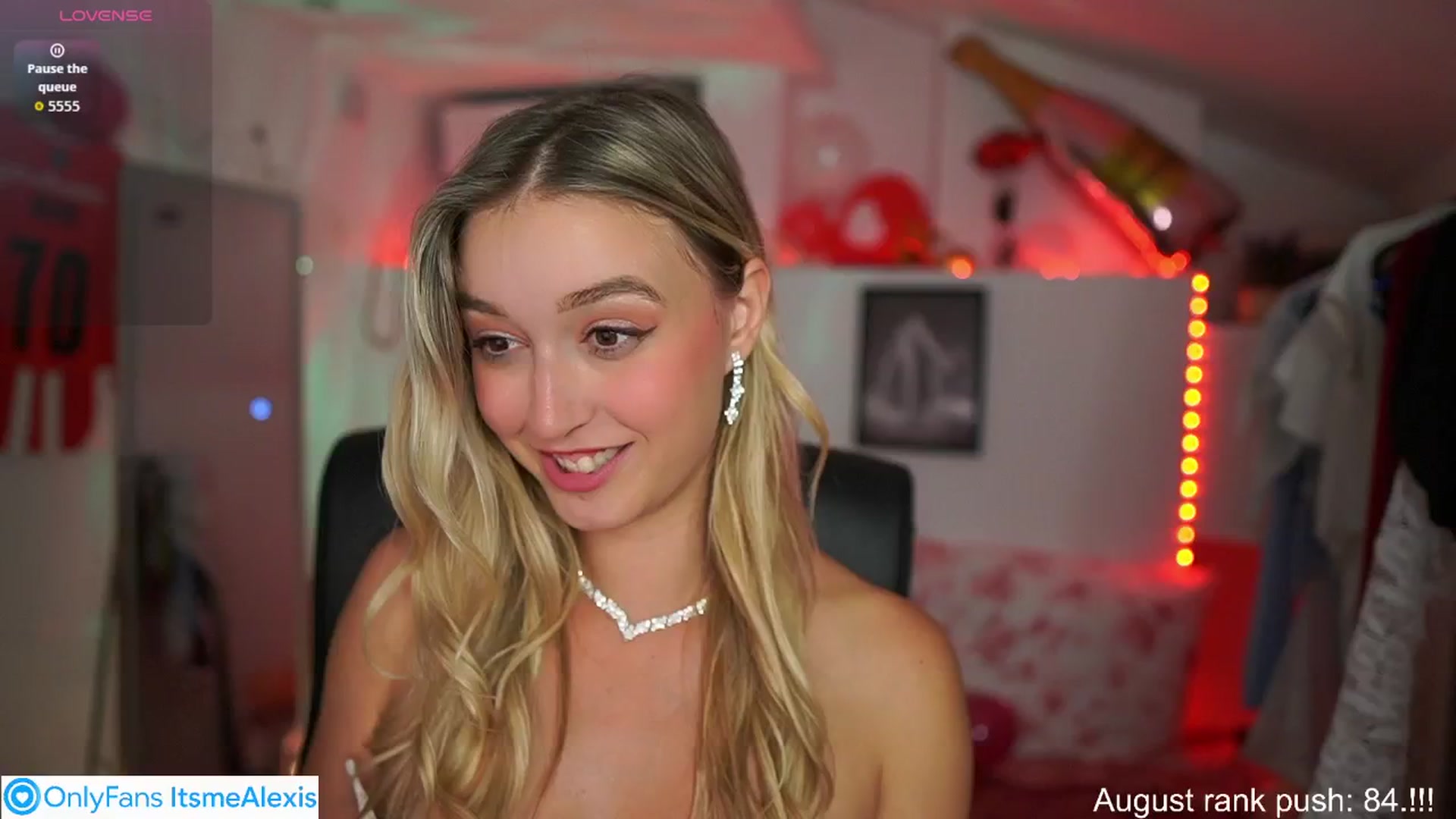 Gallery image thumbnail from Alexis__Texas's myfreecams stream on, 08/31/2025, 23:07 image 12 of 20