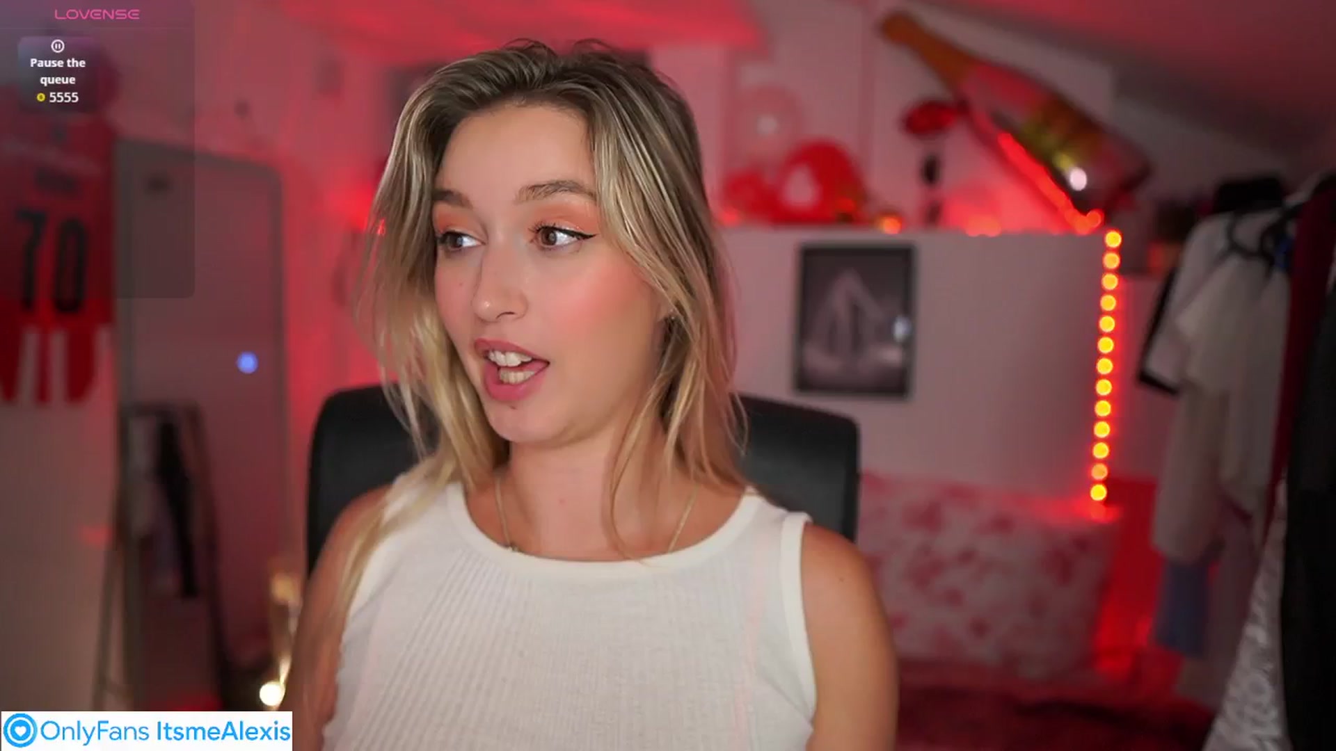 Gallery image thumbnail from Alexis__Texas's myfreecams stream on, 09/03/2025, 23:08 image 6 of 20