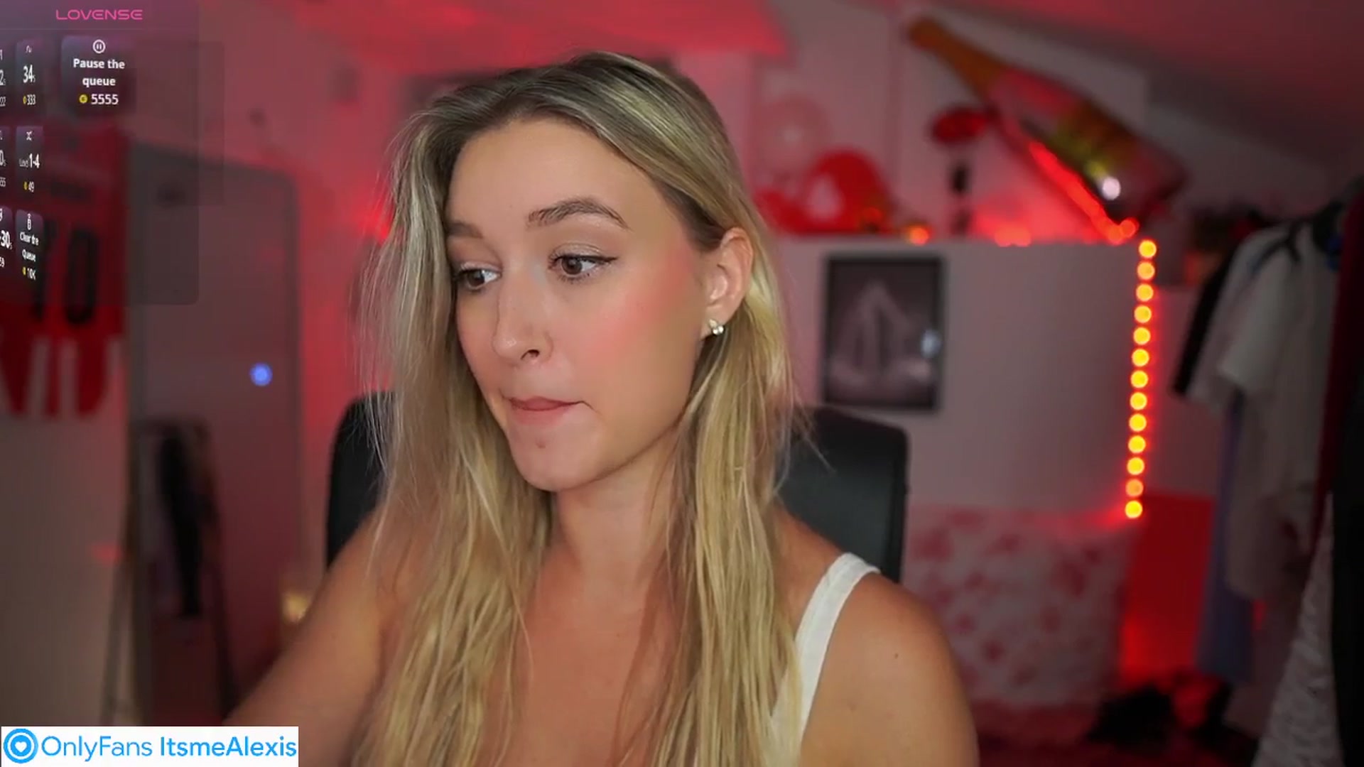 Gallery image thumbnail from Alexis__Texas's myfreecams stream on, 09/09/2025, 15:40 image 4 of 20