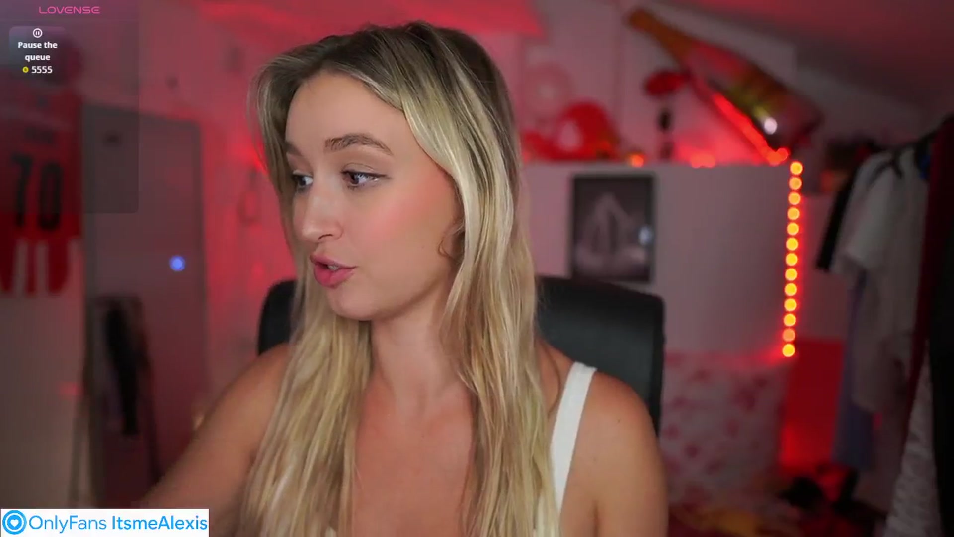 Gallery image thumbnail from Alexis__Texas's myfreecams stream on, 09/09/2025, 18:06 image 3 of 20