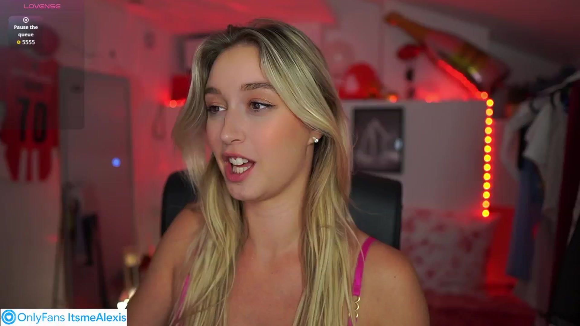 Gallery image thumbnail from Alexis__Texas's myfreecams stream on, 09/10/2025, 23:09 image 12 of 20