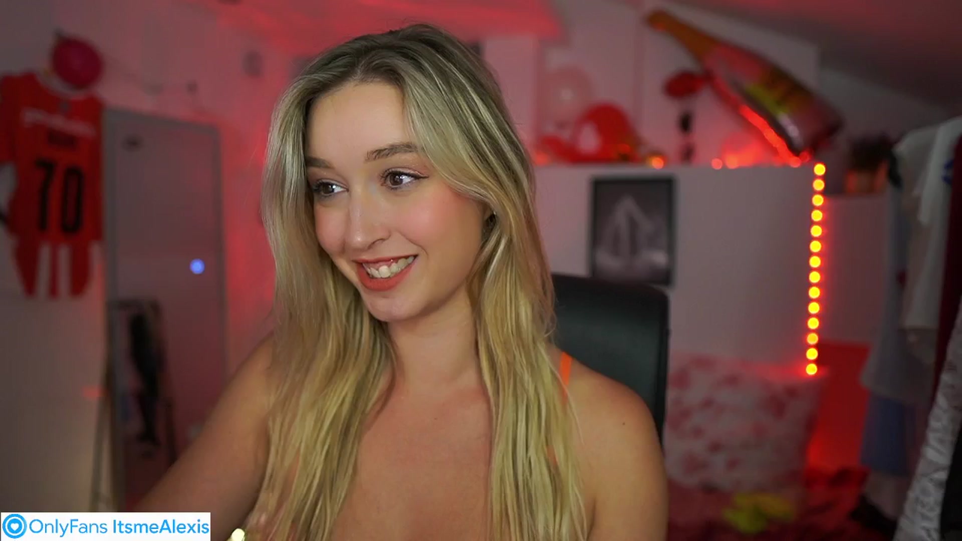 Gallery image thumbnail from Alexis__Texas's myfreecams stream on, 09/13/2025, 16:52 image 18 of 20