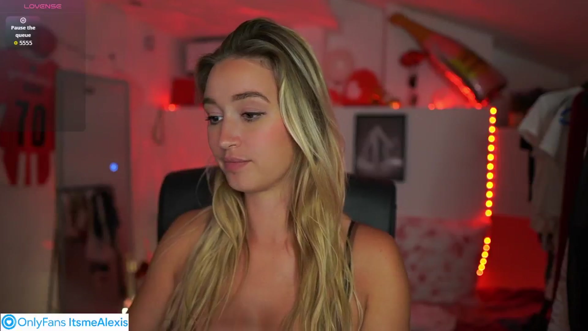 Gallery image thumbnail from Alexis__Texas's myfreecams stream on, 09/23/2025, 16:51 image 5 of 20