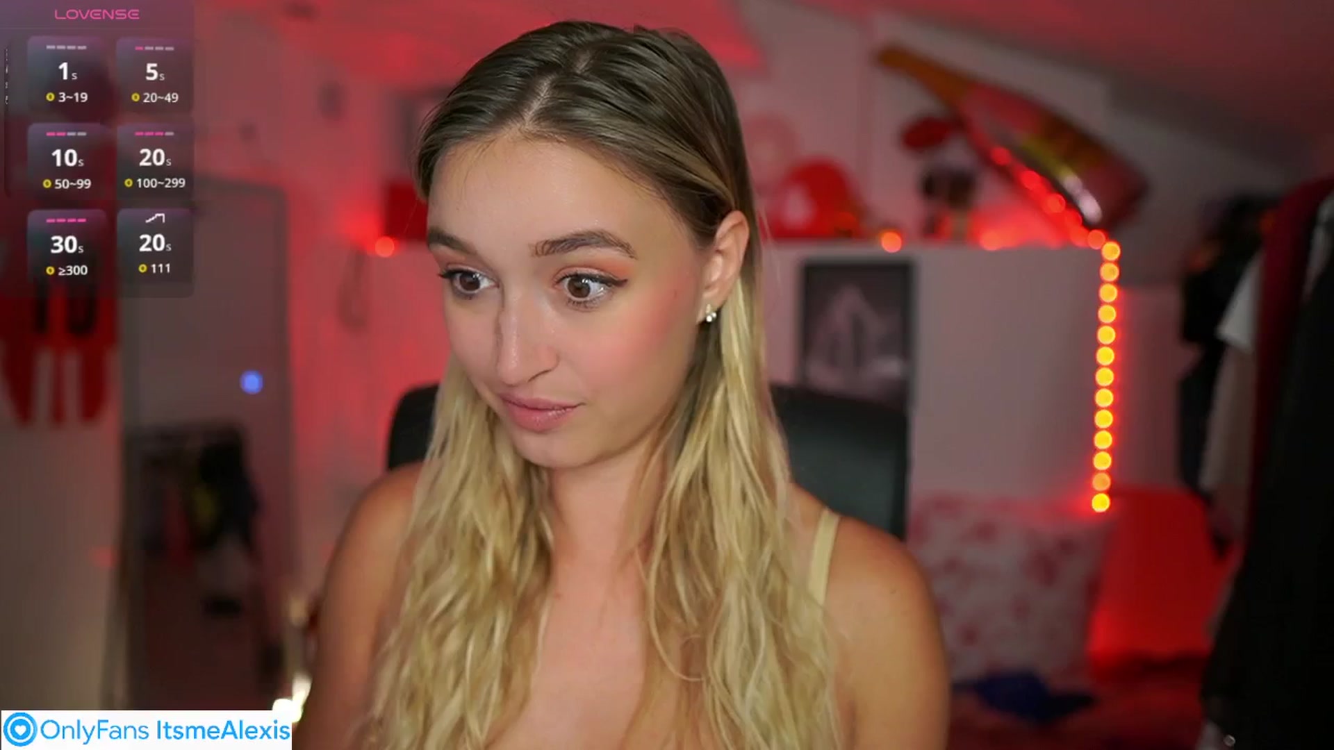 Gallery image thumbnail from Alexis__Texas's myfreecams stream on, 09/28/2025, 23:00 image 12 of 20