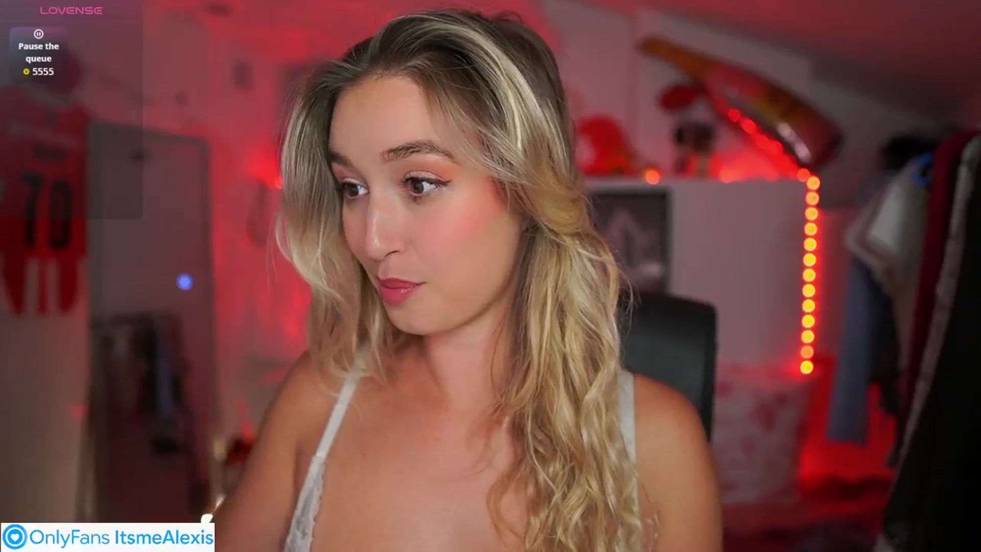 Gallery image thumbnail from Alexis__Texas's myfreecams stream on, 10/03/2025, 21:06 image 20 of 20