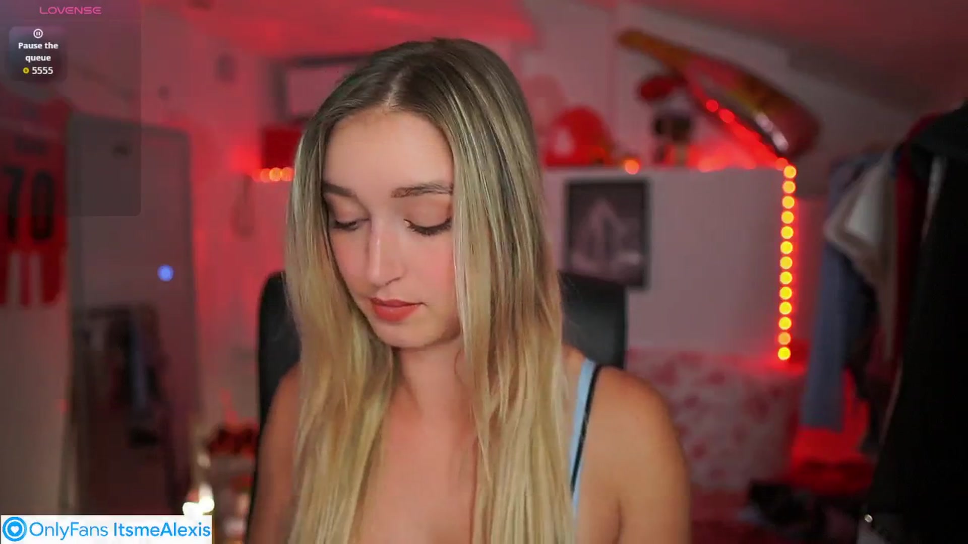 Gallery image thumbnail from Alexis__Texas's myfreecams stream on, 10/05/2025, 20:47 image 14 of 20