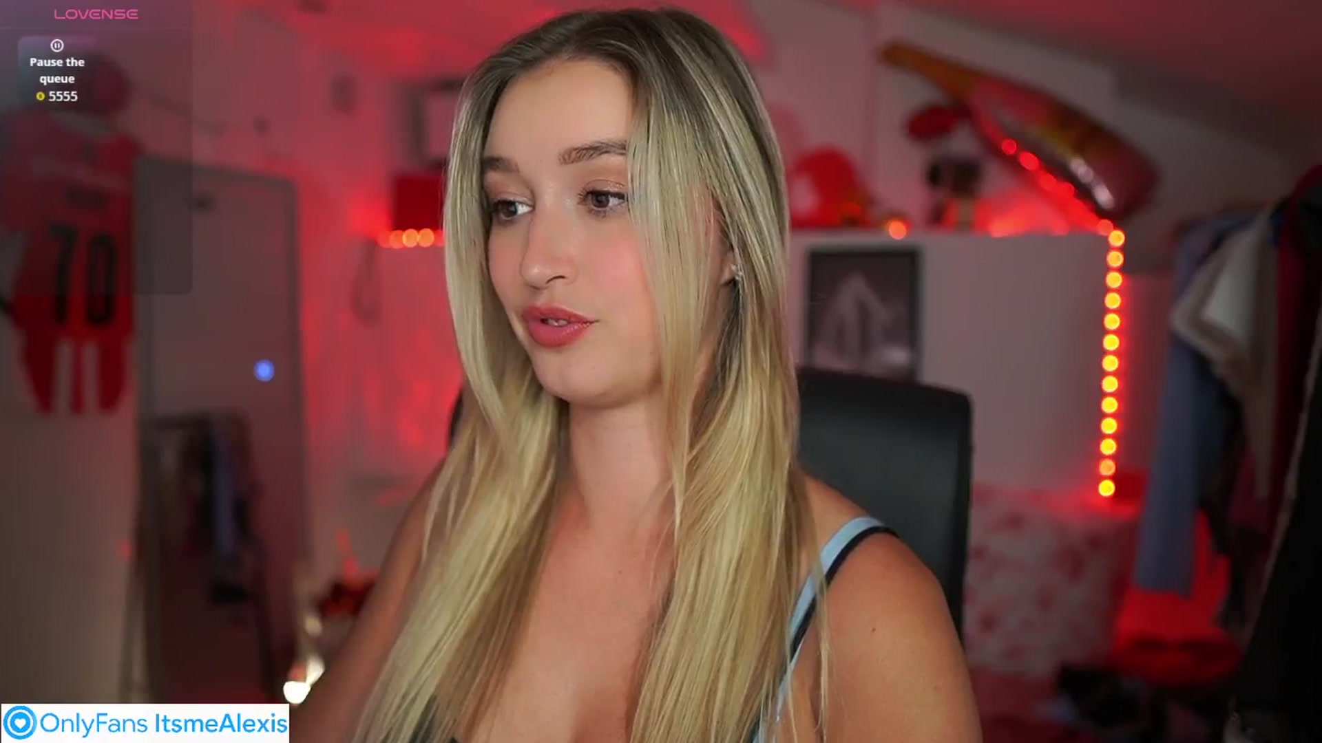 Gallery image thumbnail from Alexis__Texas's myfreecams stream on, 10/05/2025, 22:44 image 8 of 20