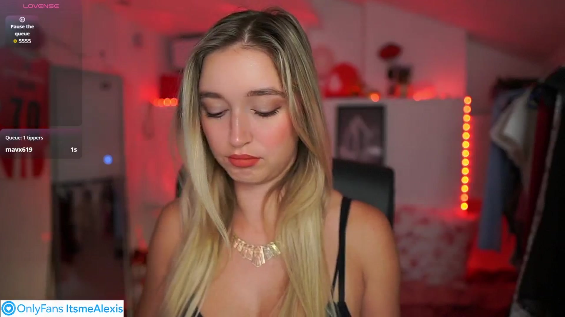 Gallery image thumbnail from Alexis__Texas's myfreecams stream on, 10/07/2025, 13:33 image 3 of 20
