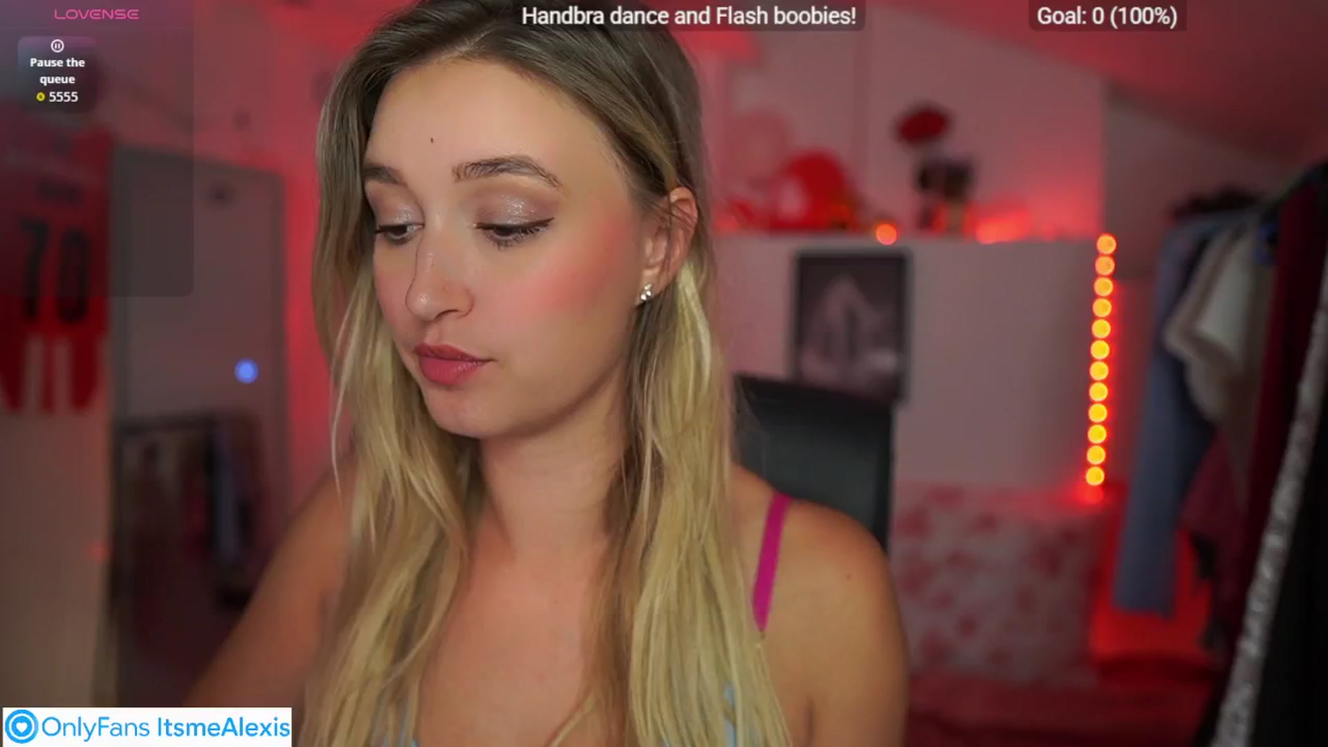 Gallery image thumbnail from Alexis__Texas's myfreecams stream on, 10/10/2025, 22:45 image 8 of 20