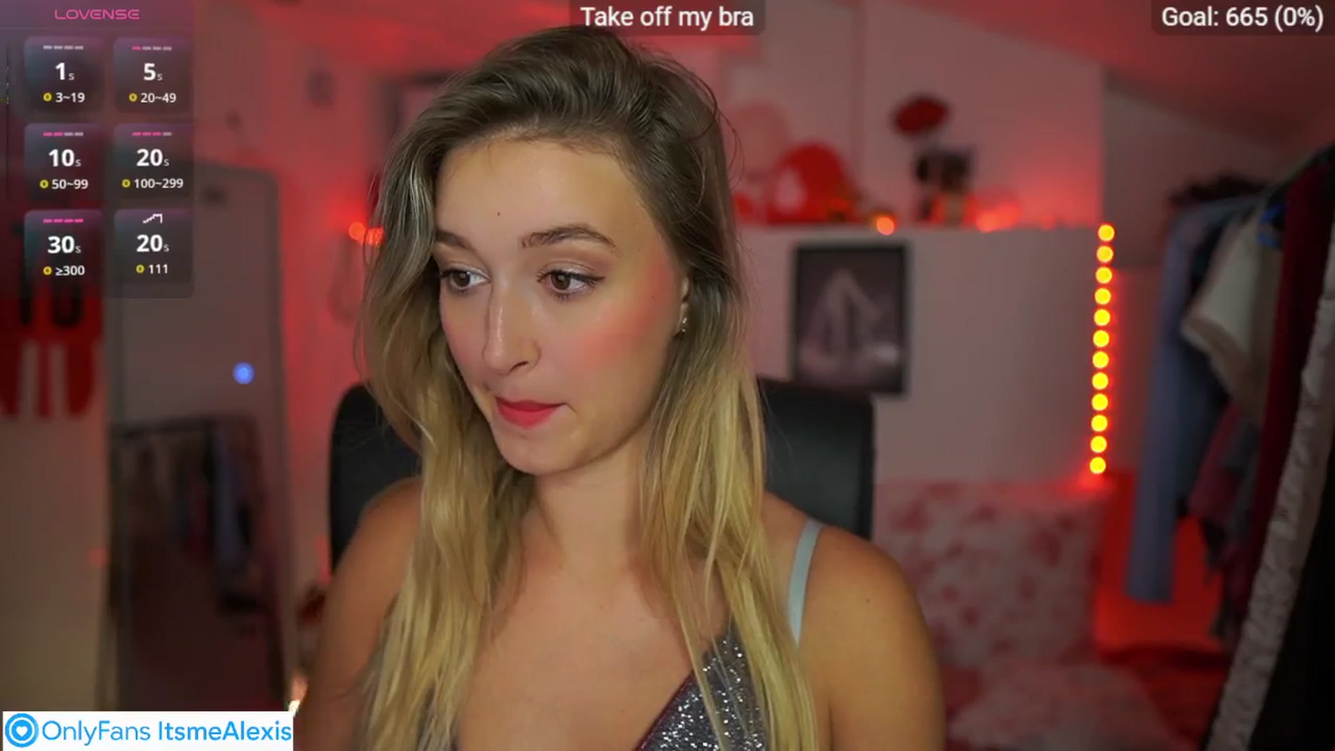 Gallery image thumbnail from Alexis__Texas's myfreecams stream on, 10/11/2025, 17:10 image 8 of 20