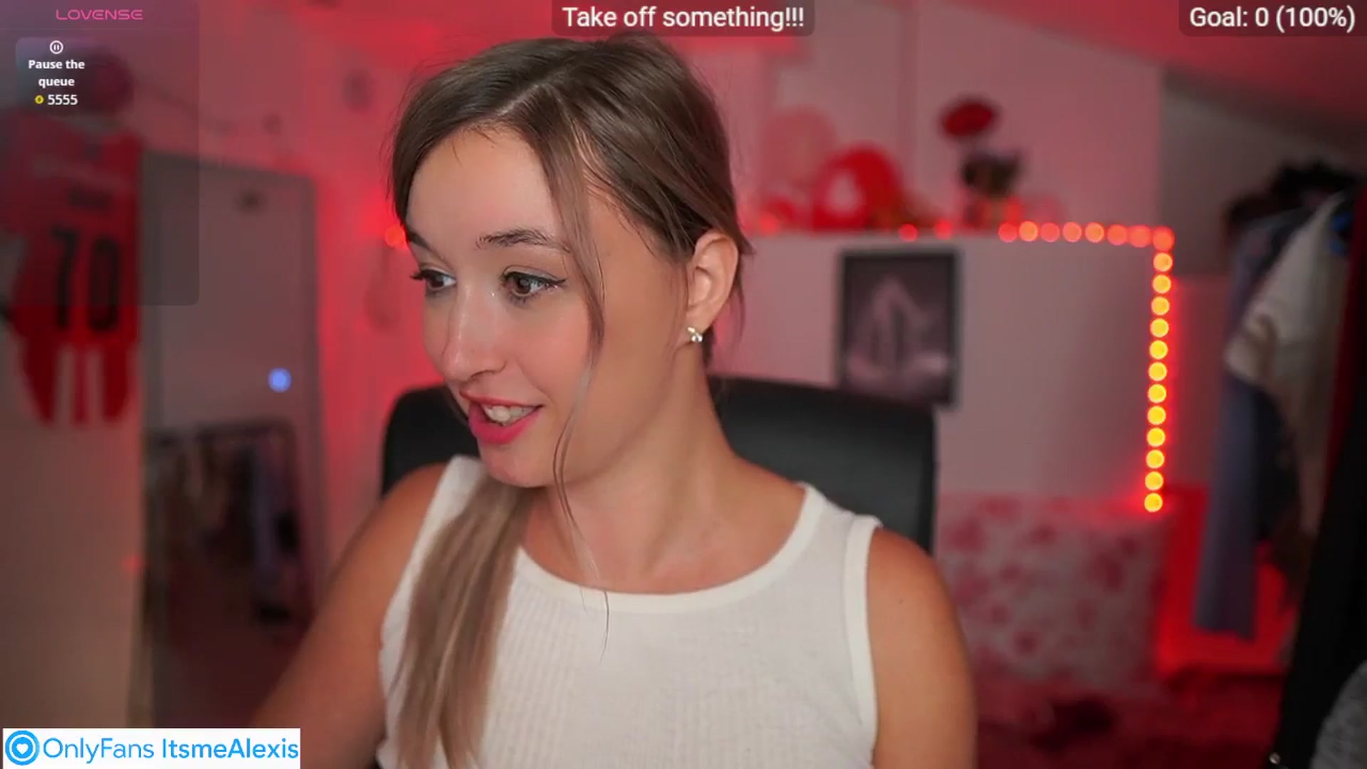 Gallery image thumbnail from Alexis__Texas's myfreecams stream on, 10/15/2025, 20:20 image 14 of 20