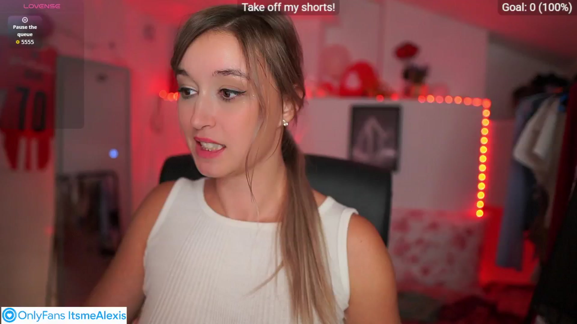 Gallery image thumbnail from Alexis__Texas's myfreecams stream on, 10/15/2025, 23:39 image 13 of 20