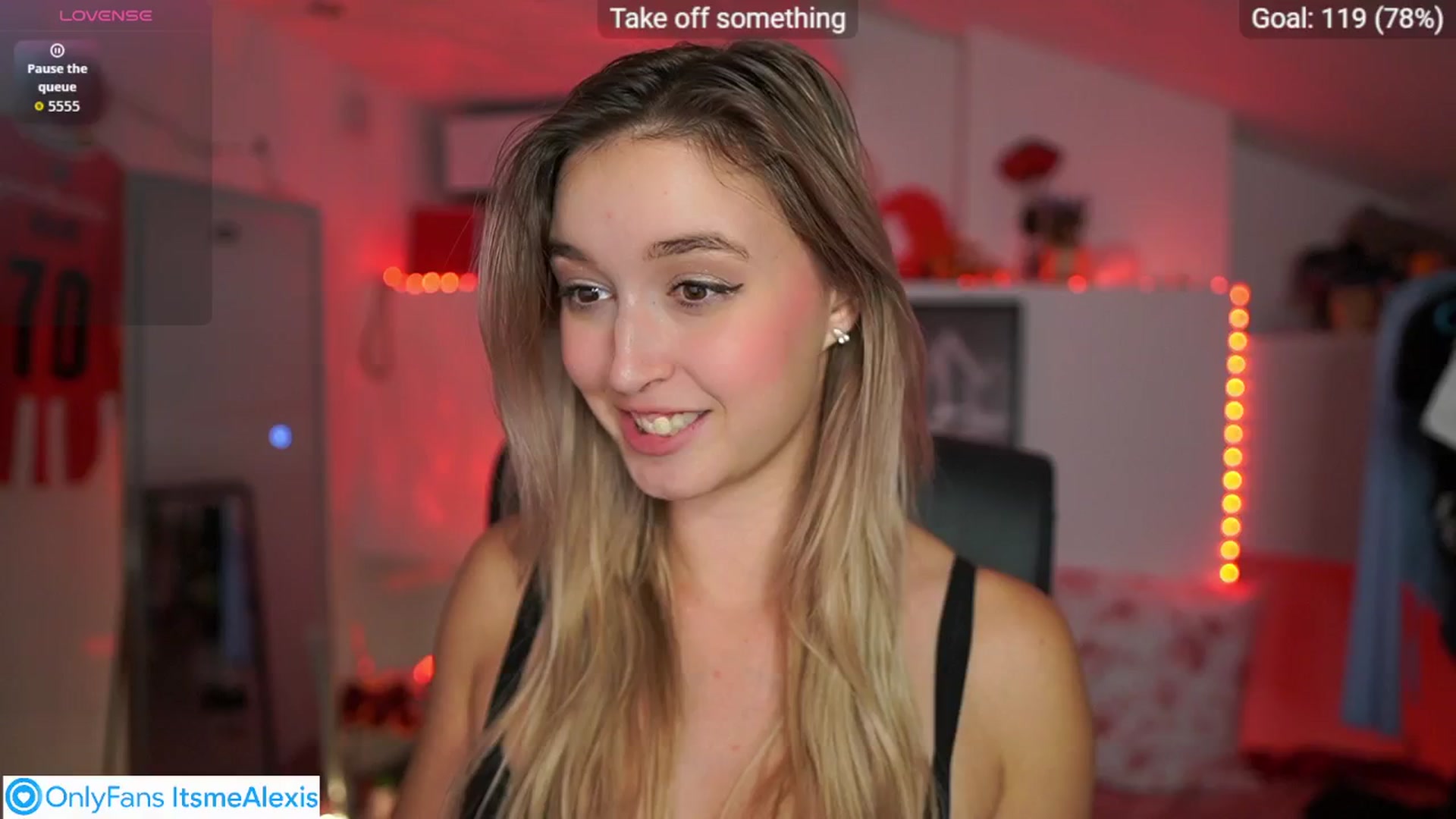 Gallery image thumbnail from Alexis__Texas's myfreecams stream on, 10/19/2025, 20:57 image 4 of 20