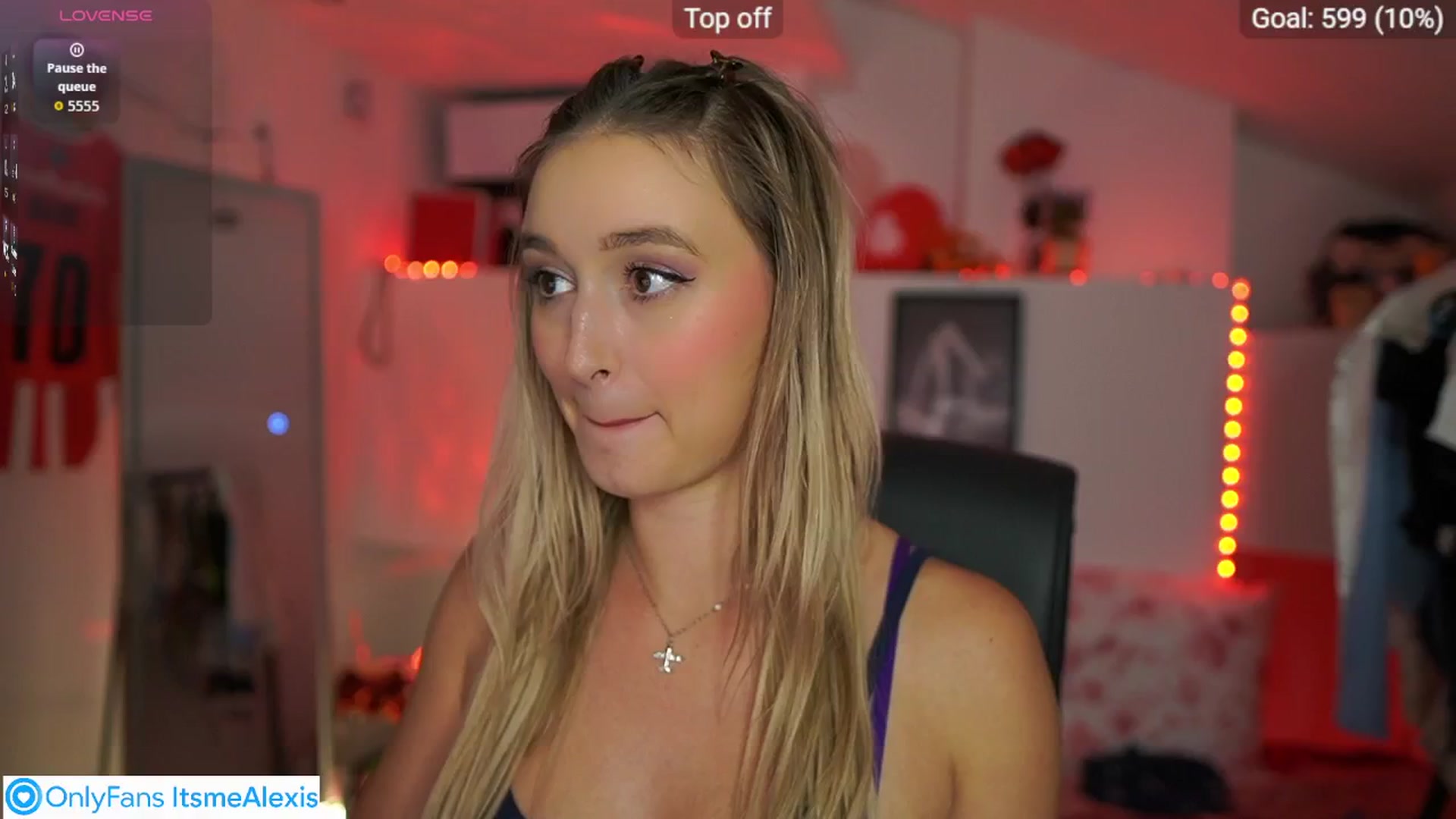 Gallery image thumbnail from Alexis__Texas's myfreecams stream on, 10/26/2025, 23:38 image 4 of 20
