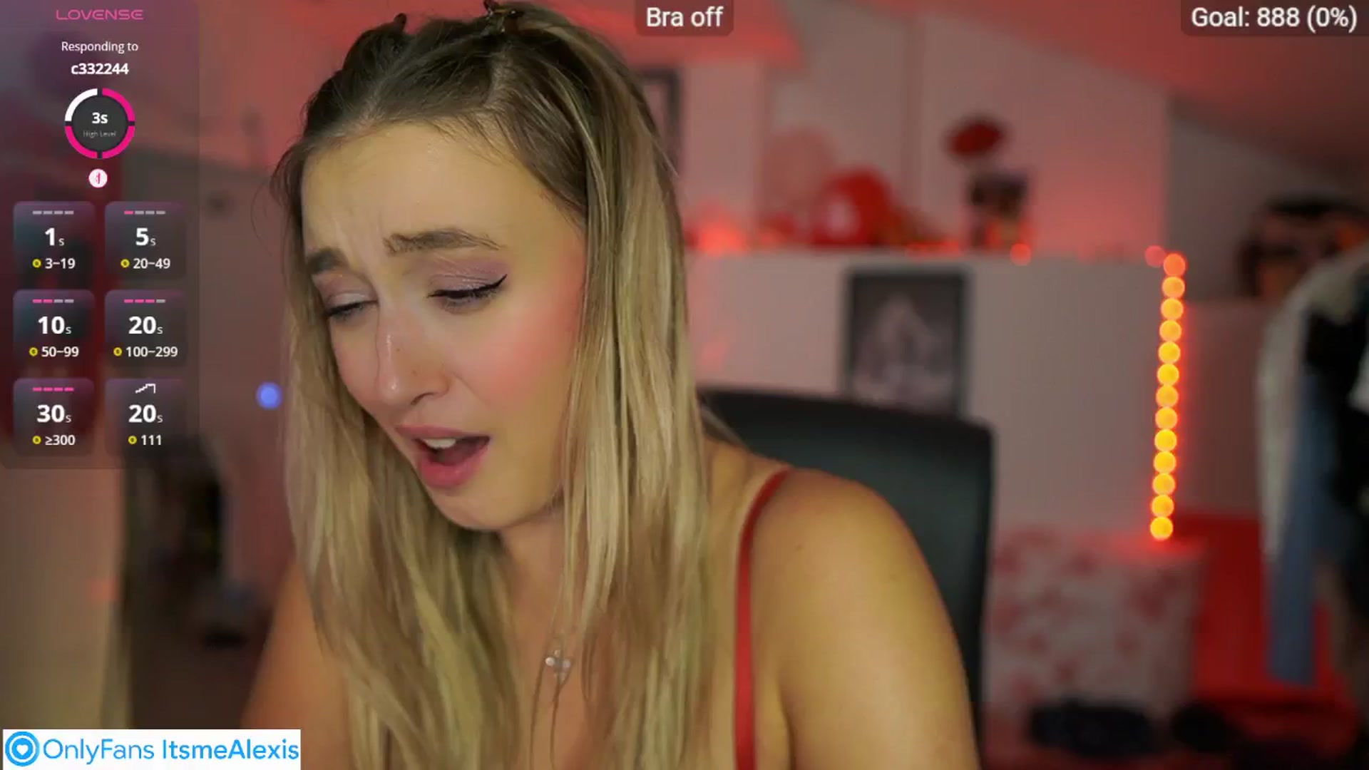 Gallery image thumbnail from Alexis__Texas's myfreecams stream on, 10/26/2025, 23:38 image 16 of 20