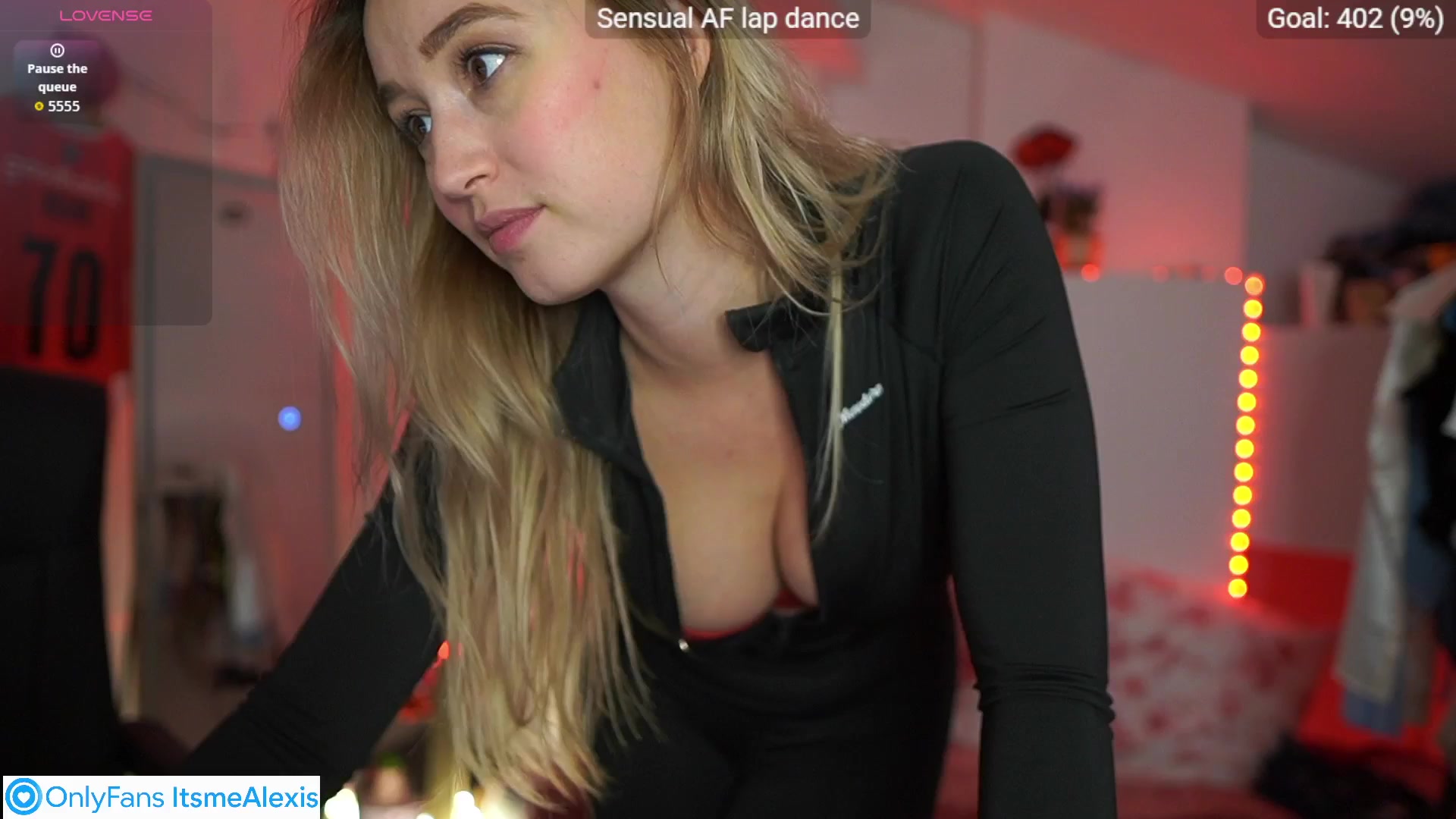 Gallery image thumbnail from Alexis__Texas's myfreecams stream on, 10/28/2025, 16:21 image 14 of 20