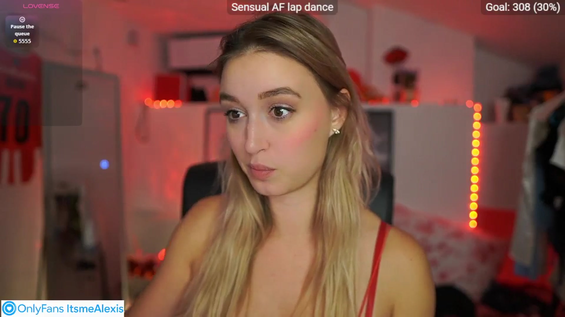Gallery image thumbnail from Alexis__Texas's myfreecams stream on, 10/28/2025, 17:37 image 5 of 20