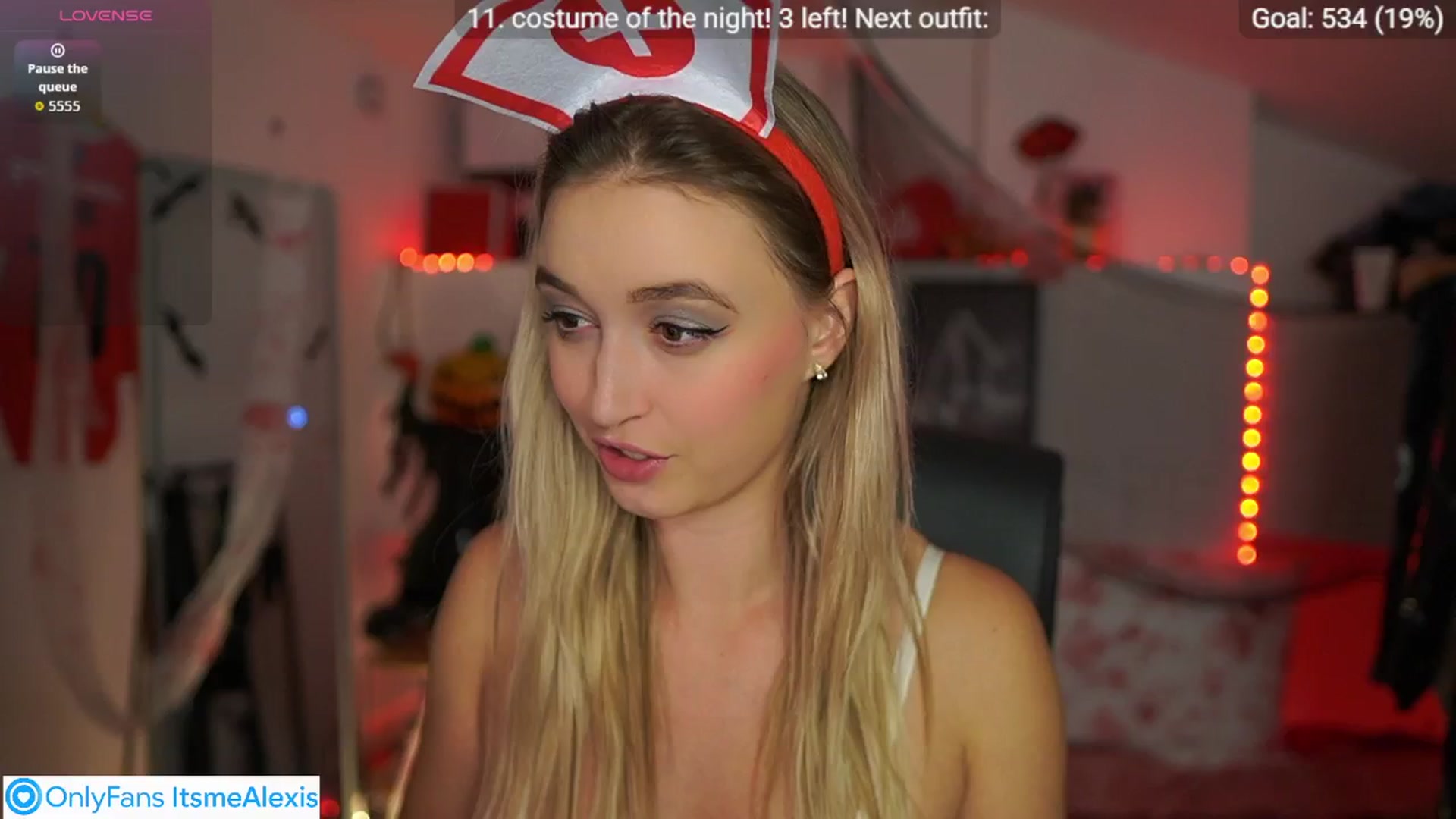 Gallery image thumbnail from Alexis__Texas's myfreecams stream on, 11/01/2025, 24:34 image 6 of 20