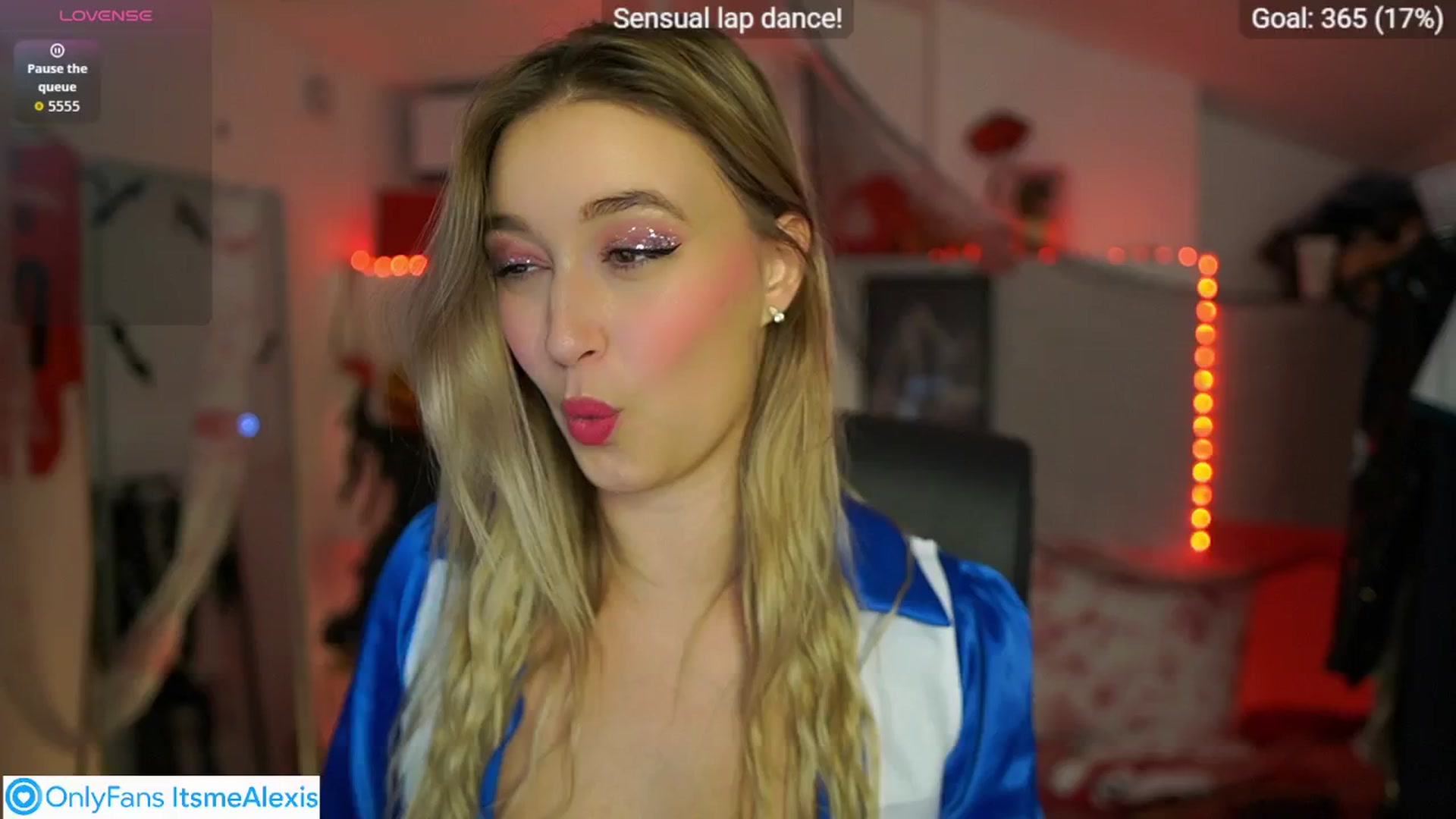 Gallery image thumbnail from Alexis__Texas's myfreecams stream on, 11/01/2025, 14:52 image 4 of 20