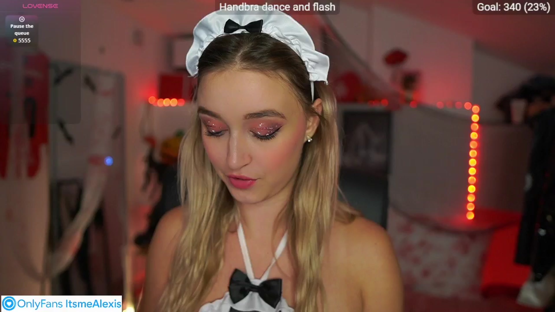 Gallery image thumbnail from Alexis__Texas's myfreecams stream on, 11/01/2025, 18:06 image 3 of 20