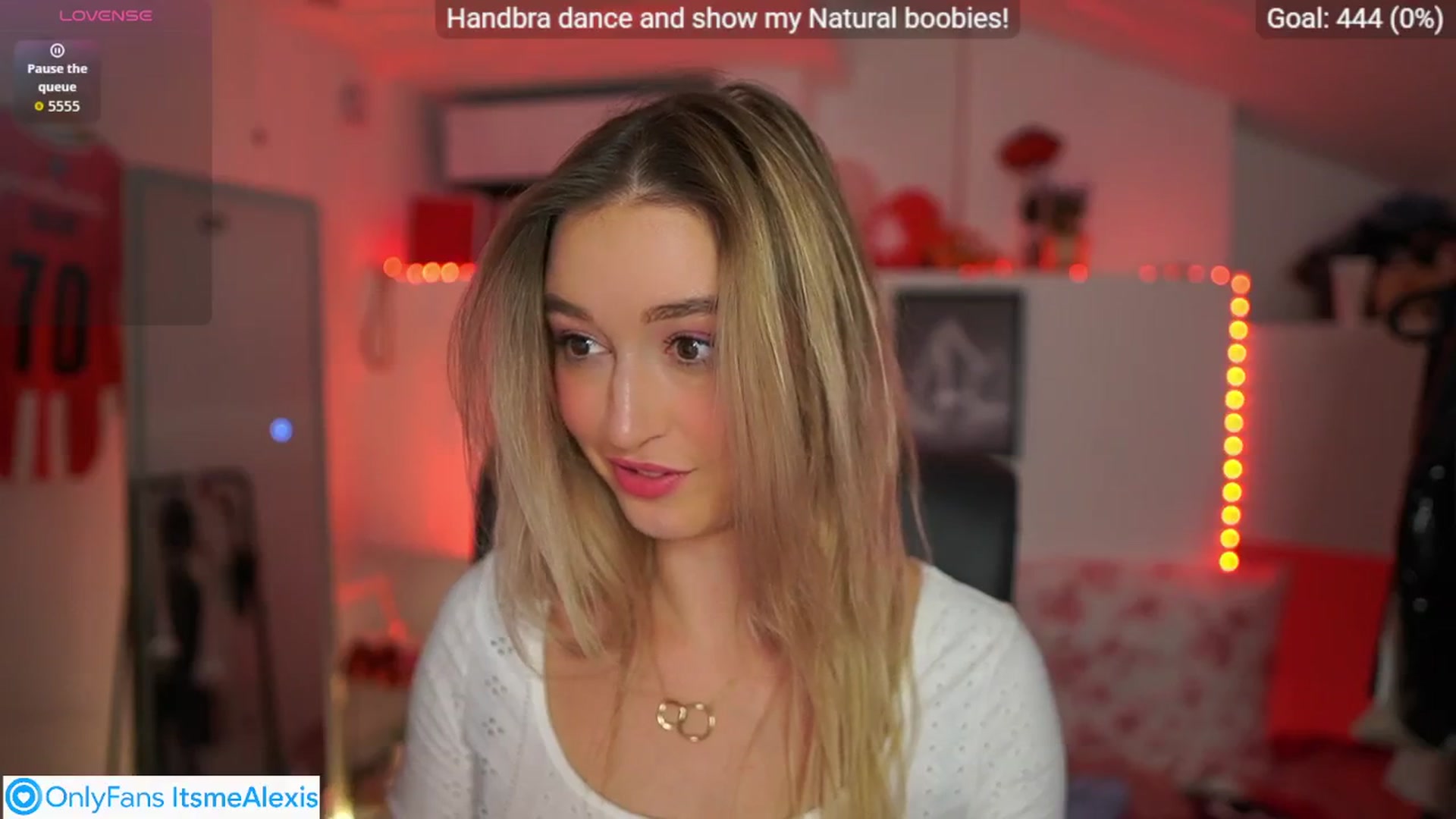 Gallery image thumbnail from Alexis__Texas's myfreecams stream on, 11/04/2025, 17:54 image 19 of 20