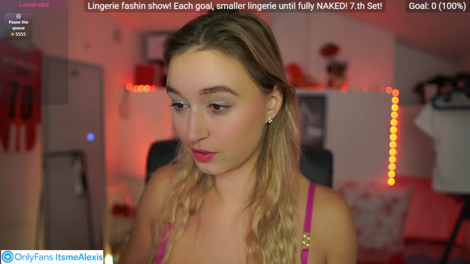 Gallery image thumbnail from Alexis__Texas's myfreecams stream on, 11/05/2025, 22:43 image 15 of 20