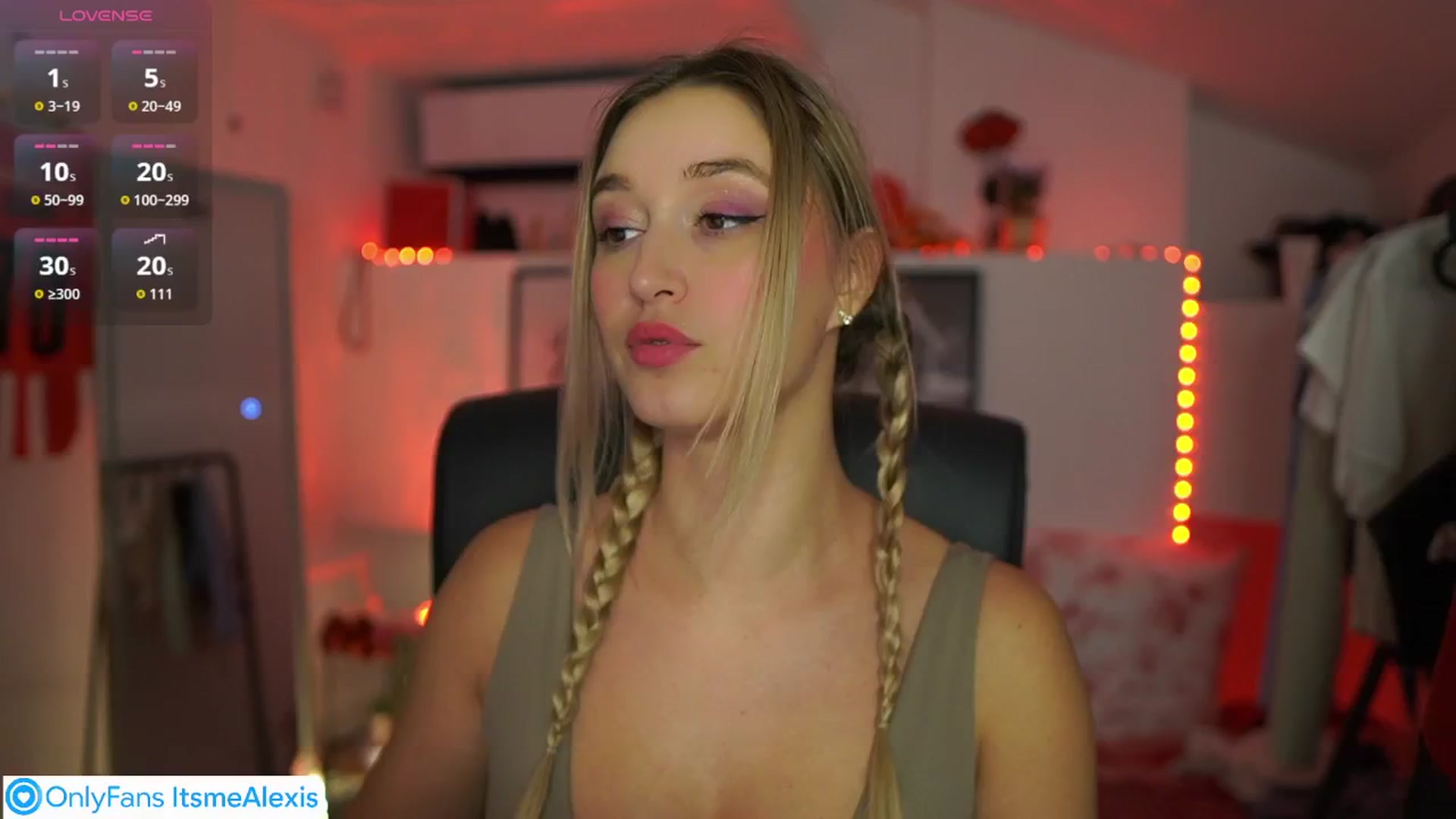 Gallery image thumbnail from Alexis__Texas's myfreecams stream on, 11/08/2025, 16:21 image 9 of 20