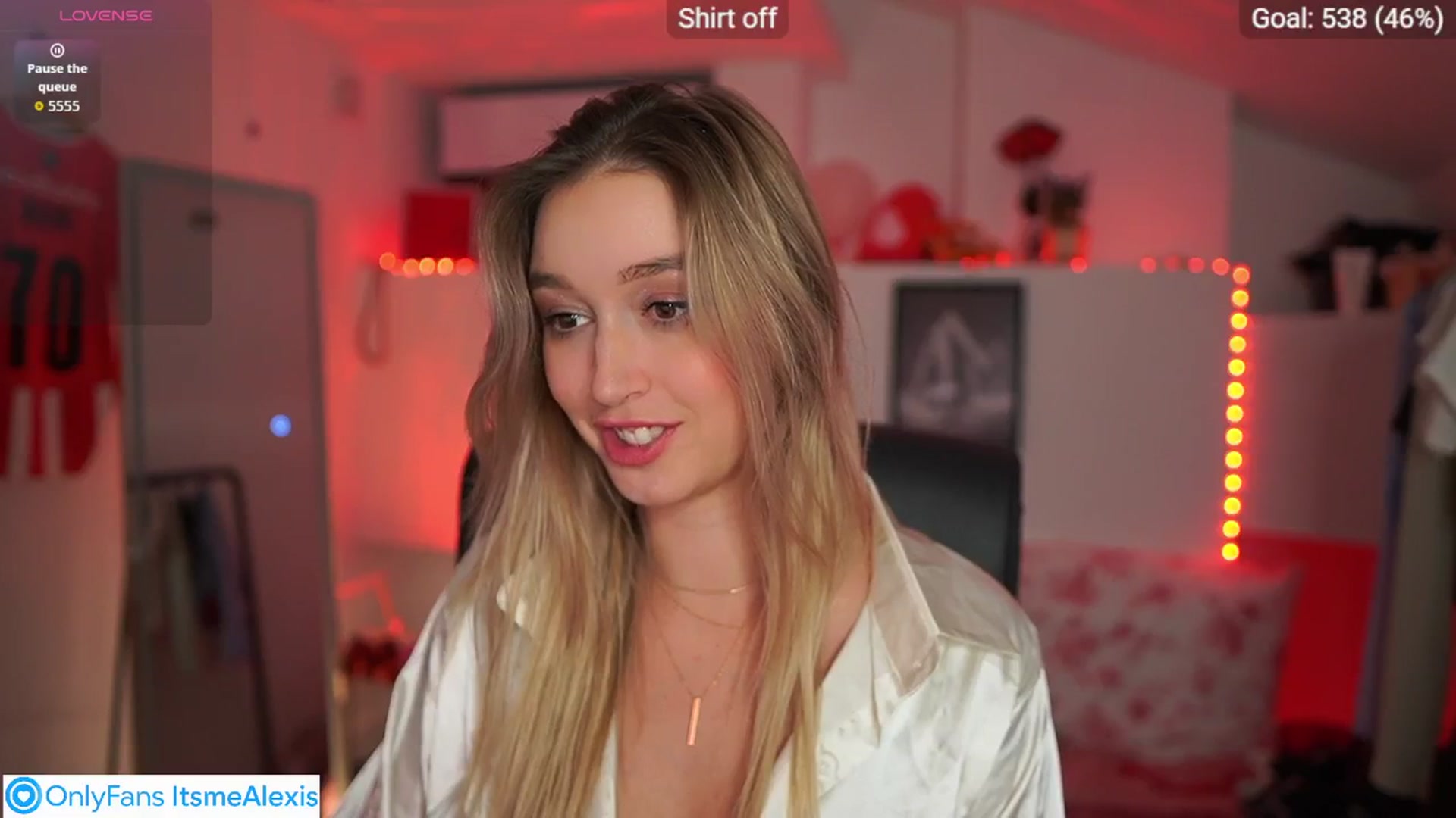 Gallery image thumbnail from Alexis__Texas's myfreecams stream on, 11/10/2025, 24:21 image 4 of 20