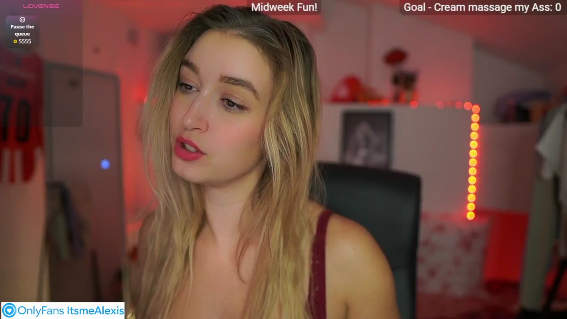 Gallery image thumbnail from Alexis__Texas's myfreecams stream on, 11/19/2025, 23:45 image 12 of 20