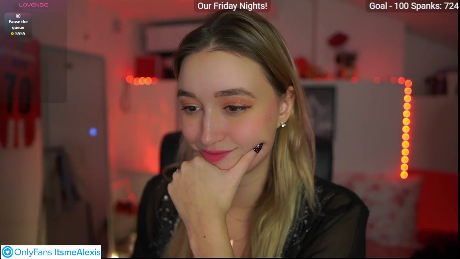 Gallery image thumbnail from Alexis__Texas's myfreecams stream on, 11/22/2025, 24:21 image 12 of 20