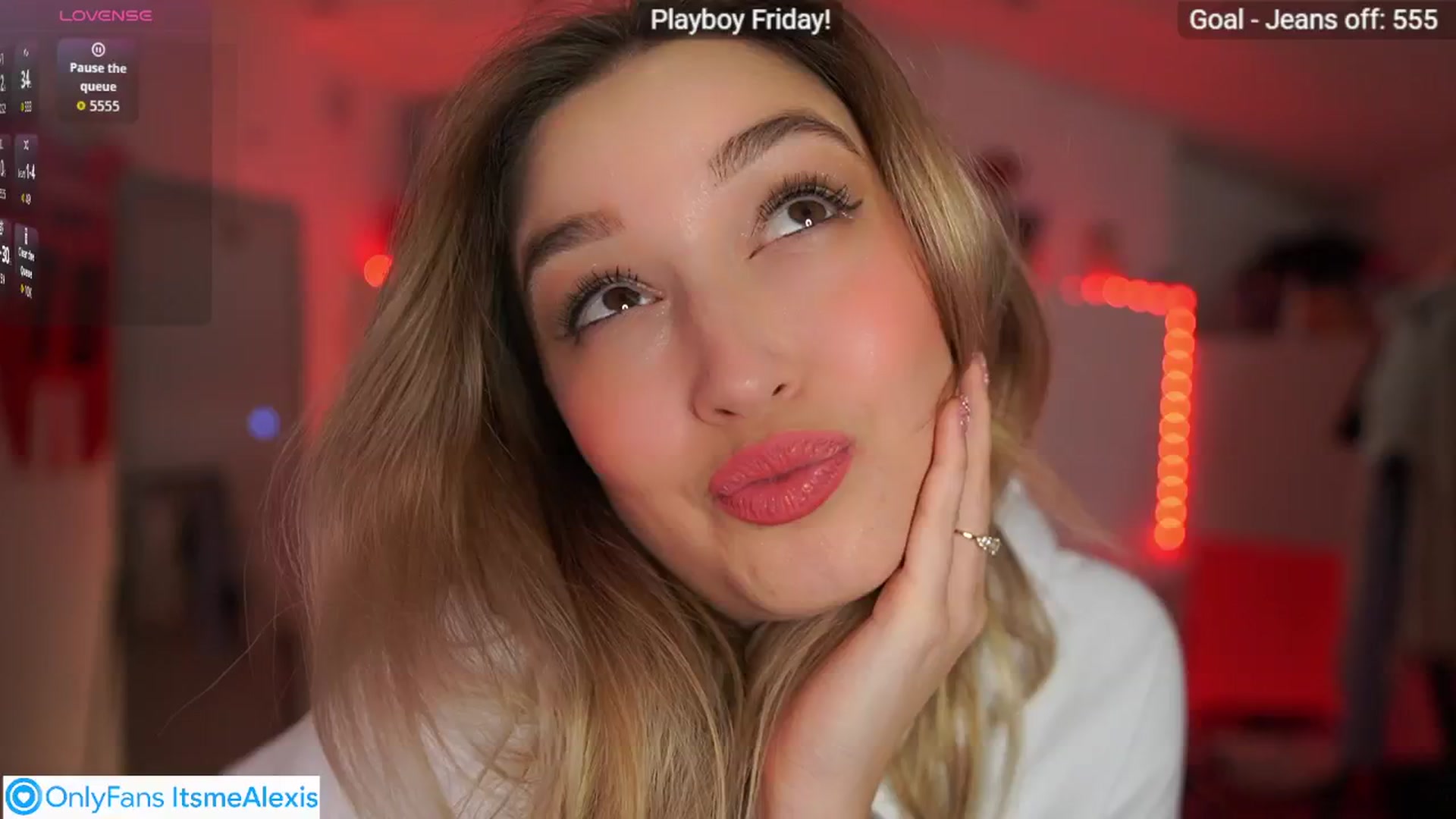 Gallery image thumbnail from Alexis__Texas's myfreecams stream on, 12/05/2025, 22:01 image 5 of 20