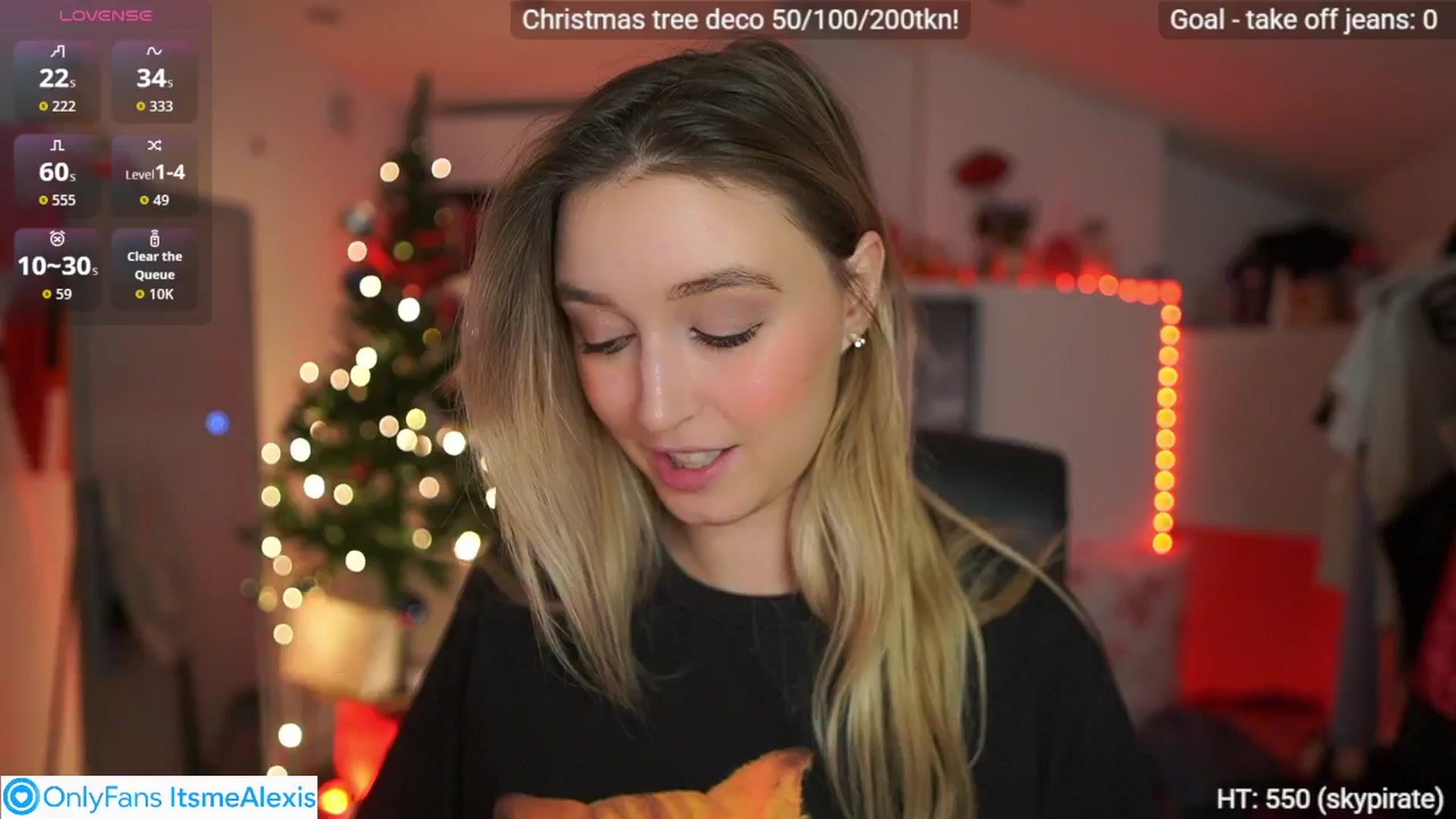 Gallery image thumbnail from Alexis__Texas's myfreecams stream on, 12/12/2025, 20:47 image 20 of 20