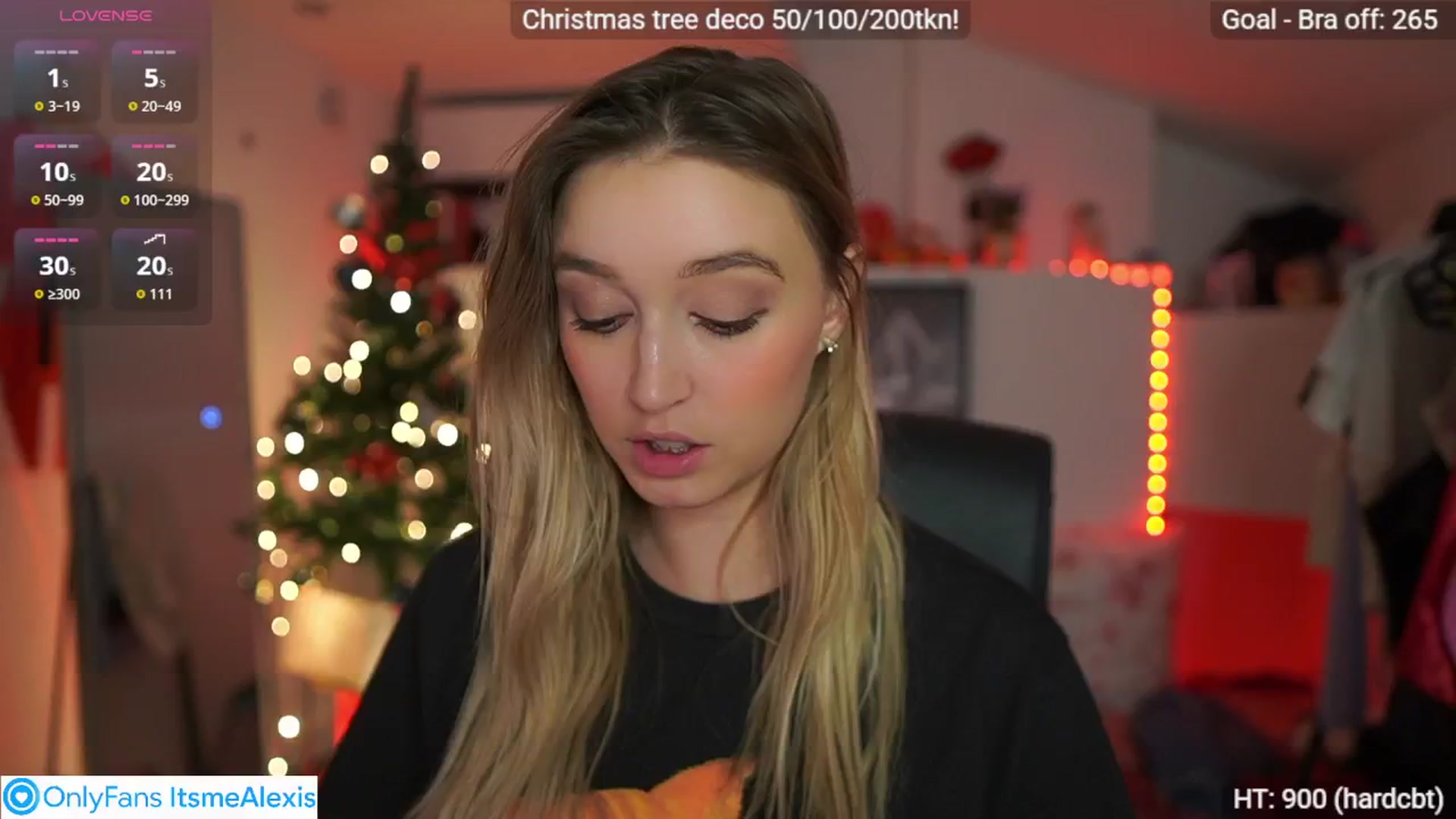 Gallery image thumbnail from Alexis__Texas's myfreecams stream on, 12/13/2025, 24:22 image 5 of 20