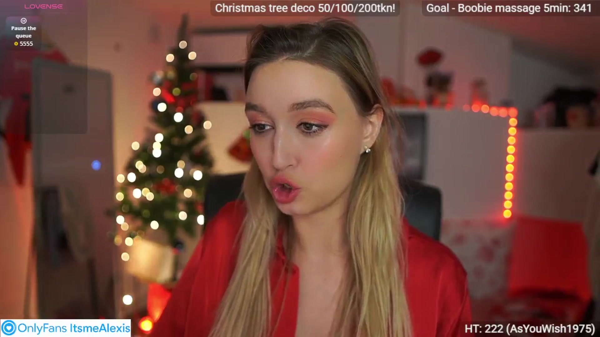 Gallery image thumbnail from Alexis__Texas's myfreecams stream on, 12/14/2025, 22:56 image 18 of 20